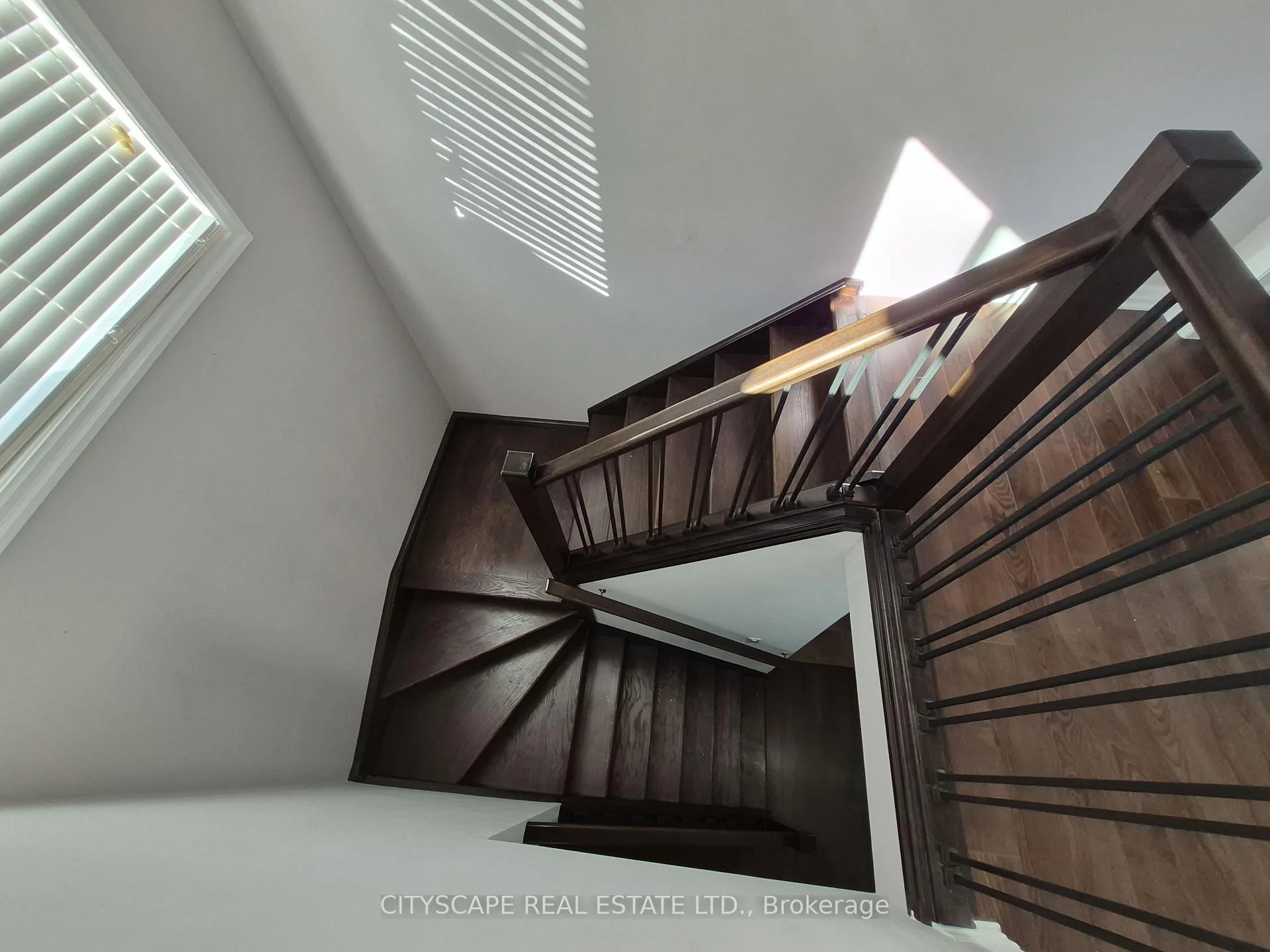 Photo 22 of Unit Suite 5, 112 North Centre Road, London, North B — HOMEH