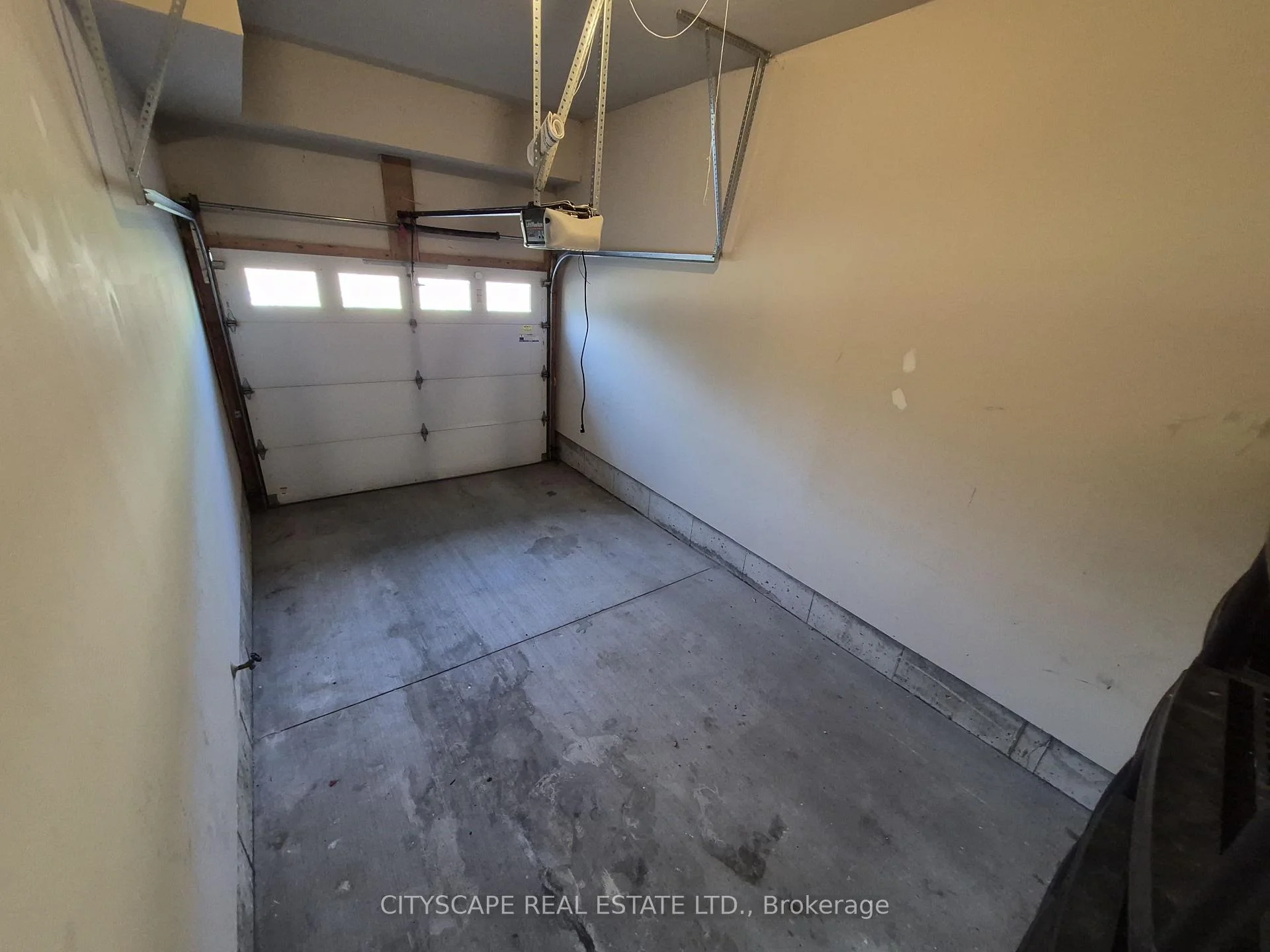 Photo 23 of Unit Suite 5, 112 North Centre Road, London, North B — HOMEH