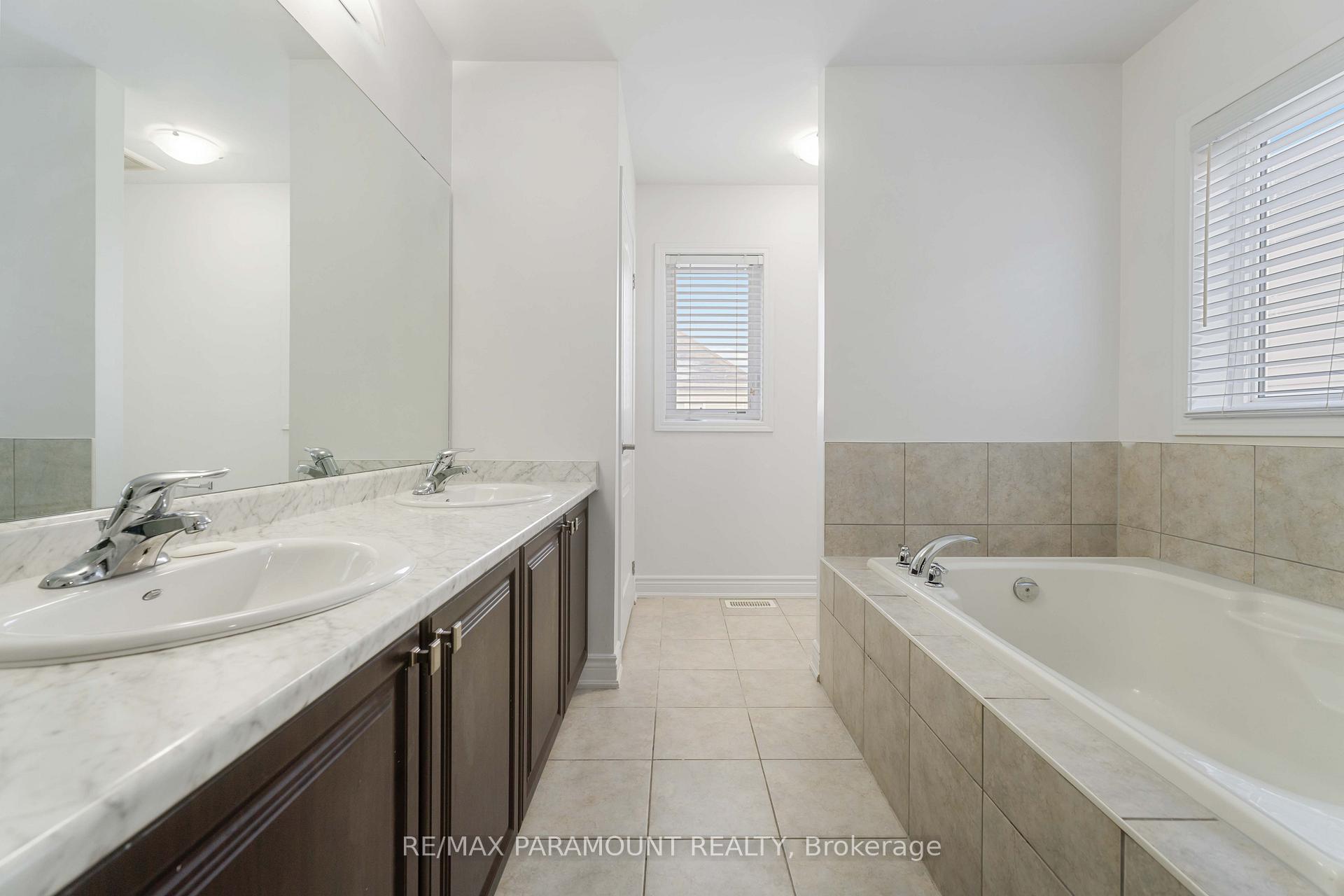 Photo 26 of 20 Vaughn Drive, Thorold, Hurricane/Merrittville — HOMEH