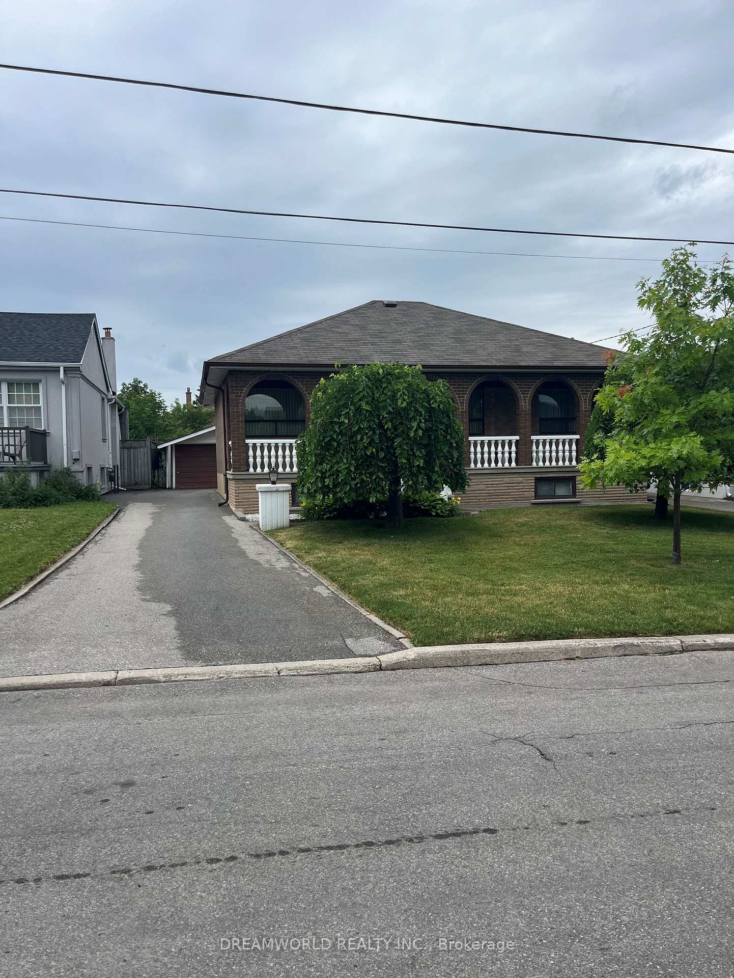 Photo 1 of 53 Compton Crescent, North York, Downsview-Roding-CFB — HOMEH