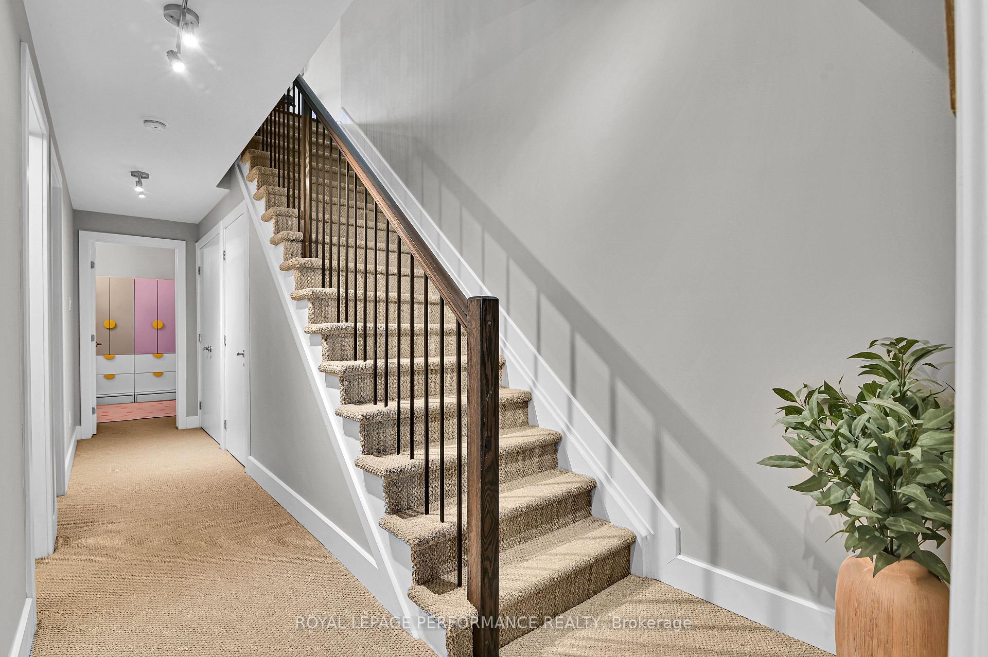 Photo 19 of Unit 23, 24 Bergeron Private, Ottawa, Chapel Hill — HOMEH