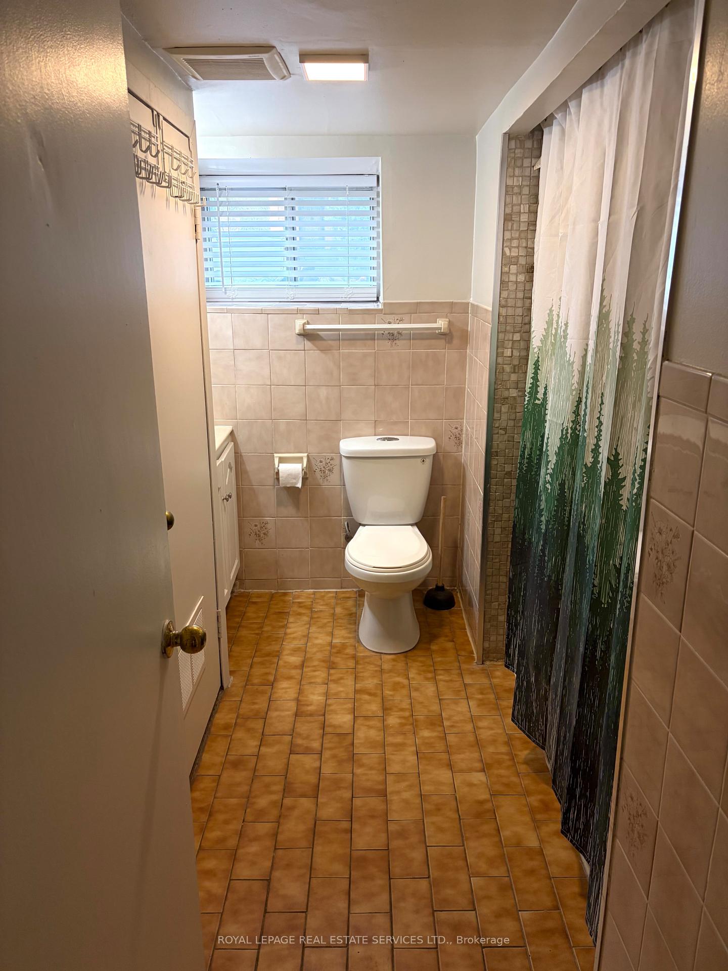Photo 13 of Unit Basement, 187 Geoffrey Street, Toronto, High Park-Swansea — HOMEH