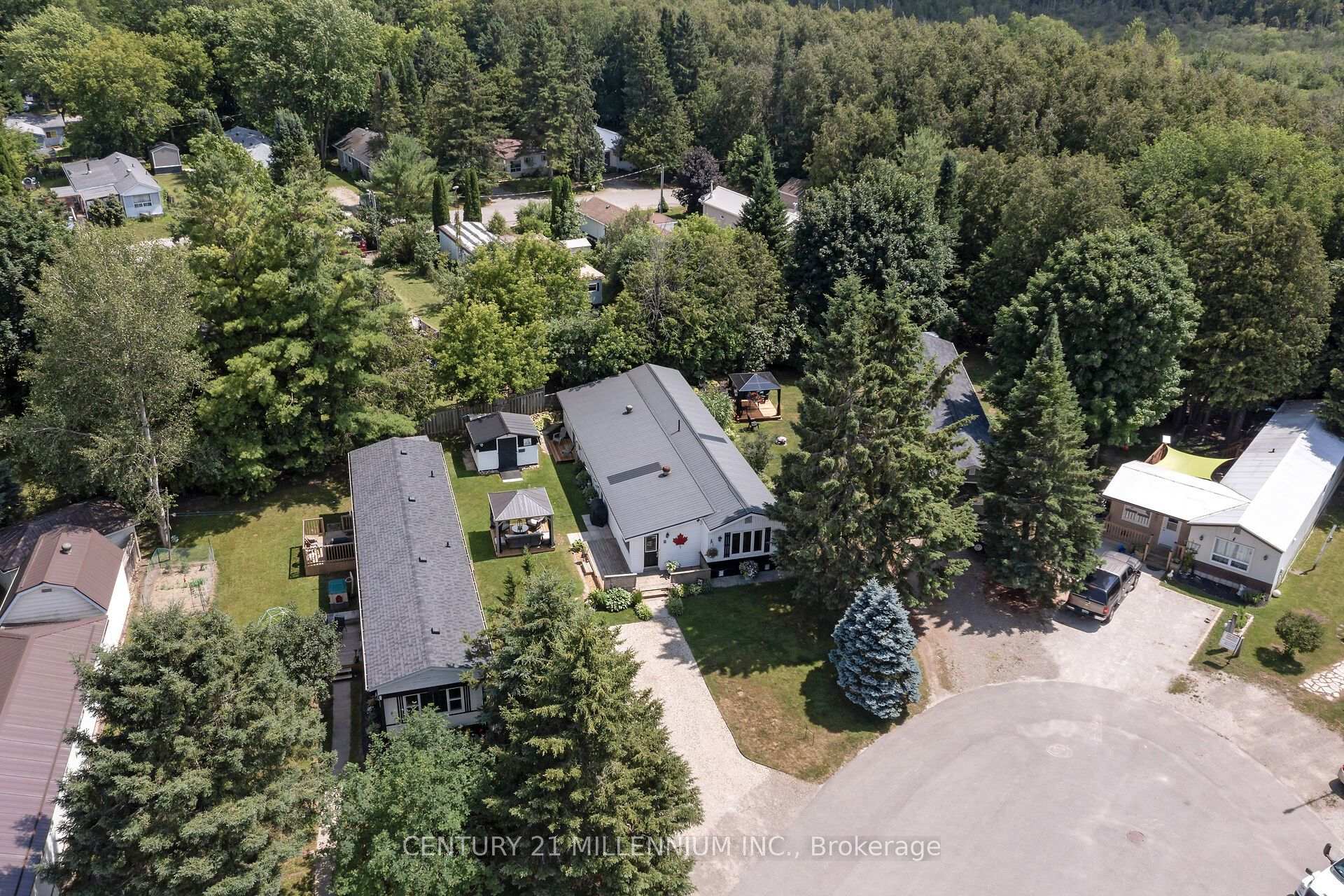 Photo 2 of 7 Laurel Lane, Erin — HOMEH
