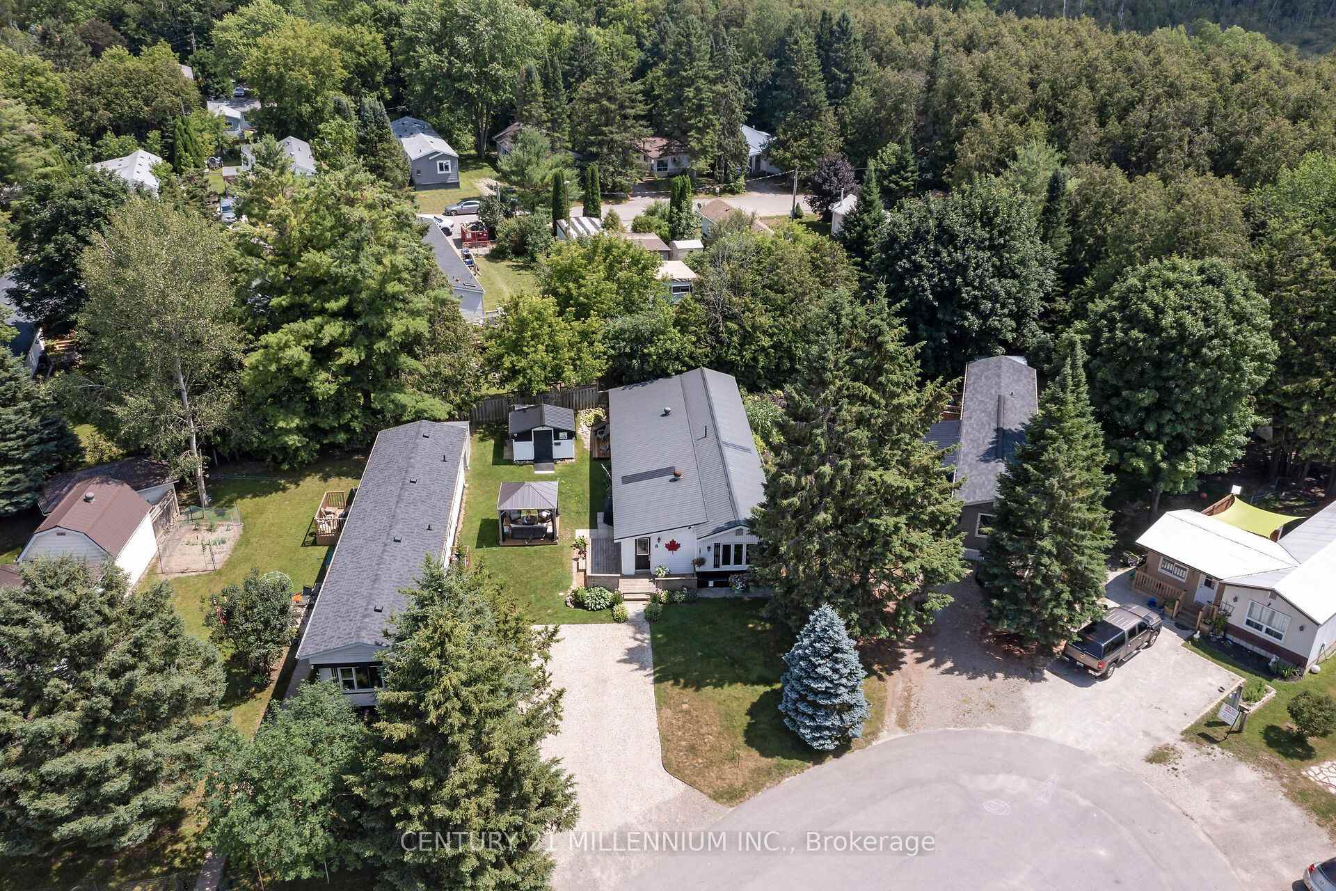 Photo 4 of 7 Laurel Lane, Erin — HOMEH