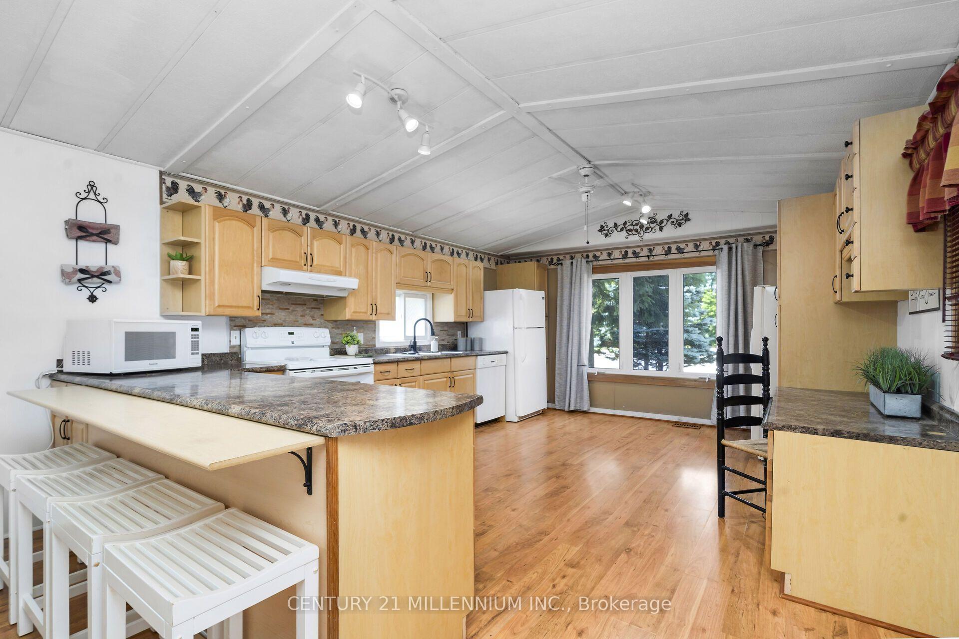 Photo 8 of 7 Laurel Lane, Erin — HOMEH