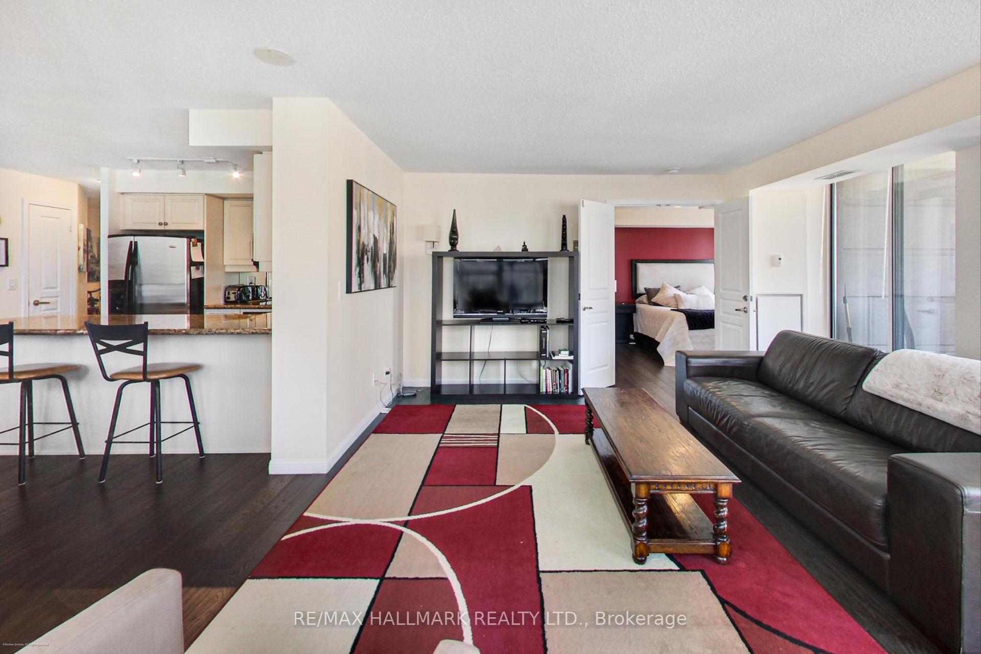 Photo 2 of Unit PH09, 140 Simcoe Street, Toronto, Waterfront Communities — HOMEH