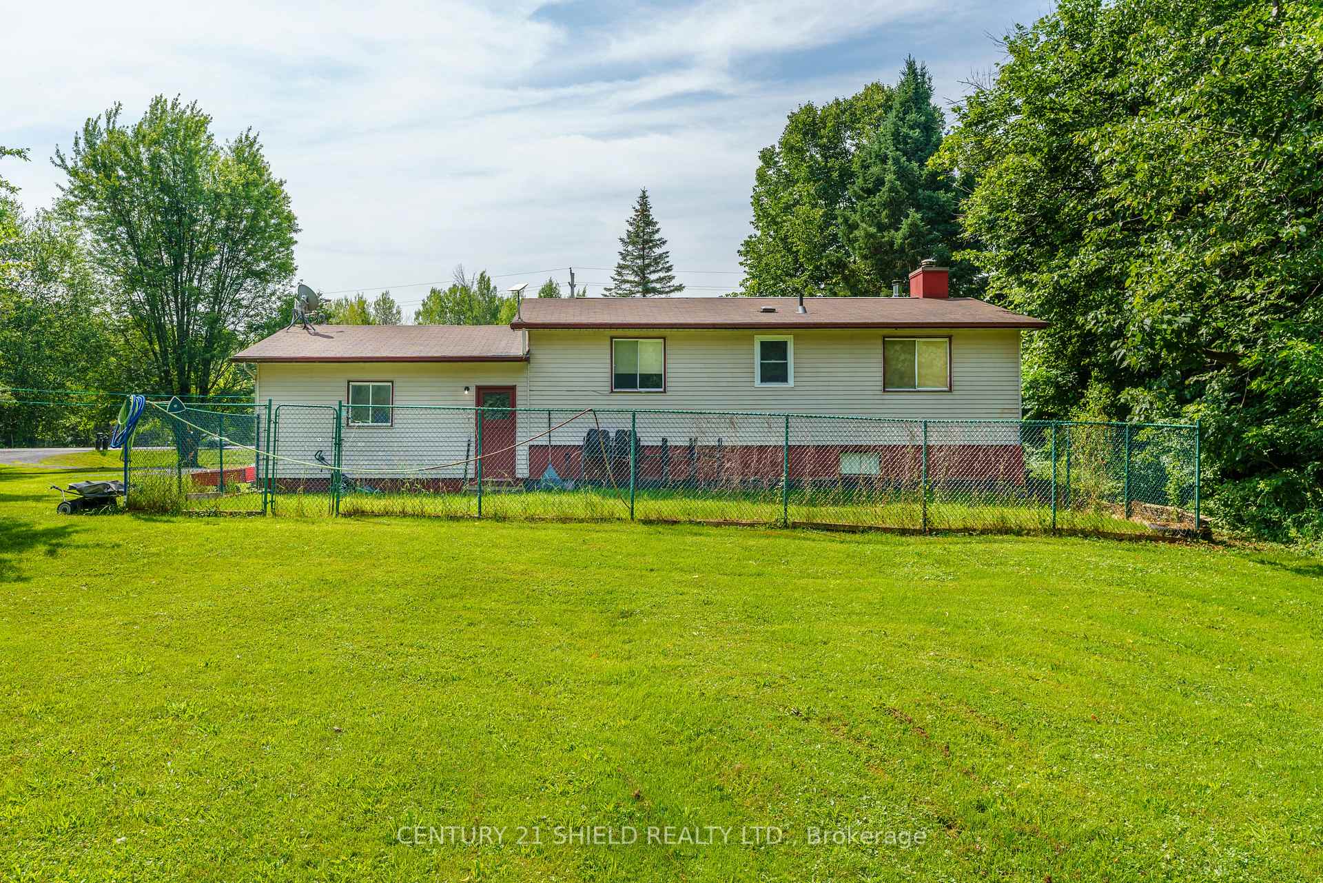Photo 21 of 19155 County 43 Road, North Glengarry, North Glengarry (Kenyon) Twp — HOMEH
