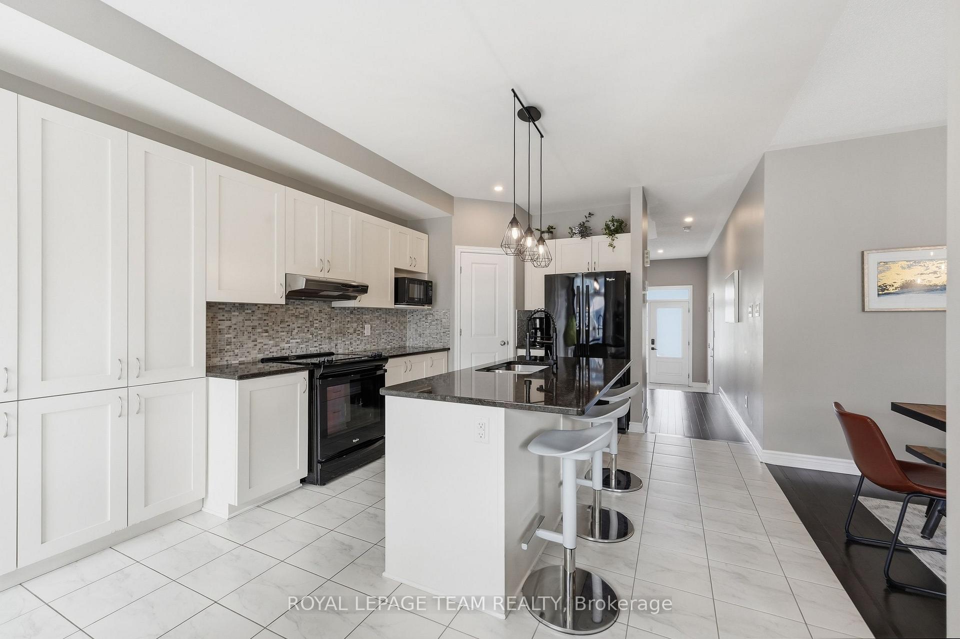 Photo 14 of 262 Hepatica Way, Ottawa, Avalon West — HOMEH