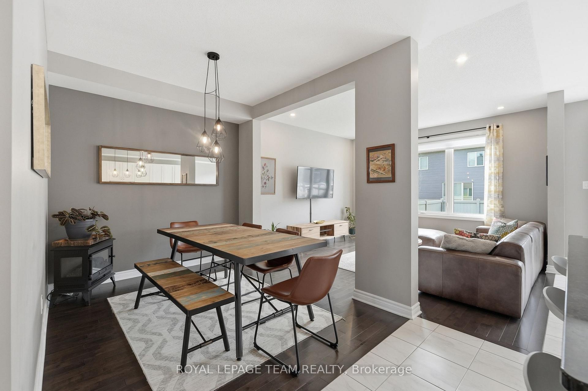 Photo 18 of 262 Hepatica Way, Ottawa, Avalon West — HOMEH