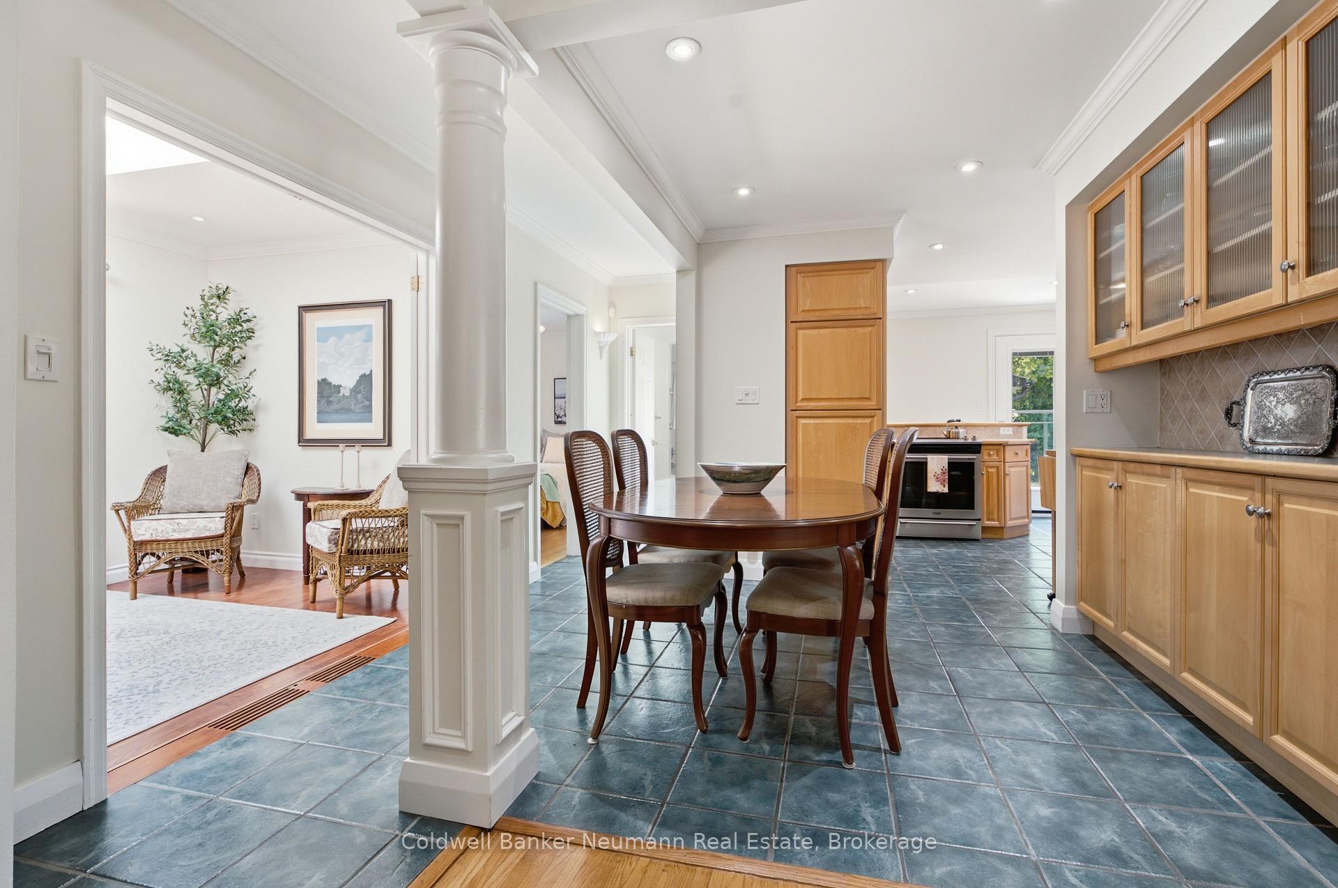 Photo 16 of 35 Gladstone Avenue, Guelph, Riverside Park — HOMEH