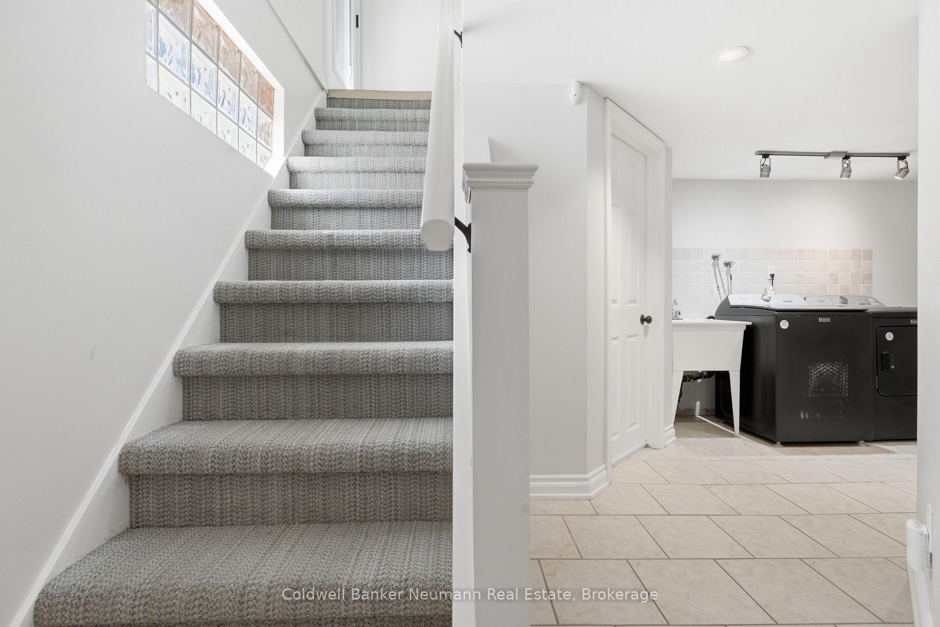 Photo 26 of 35 Gladstone Avenue, Guelph, Riverside Park — HOMEH