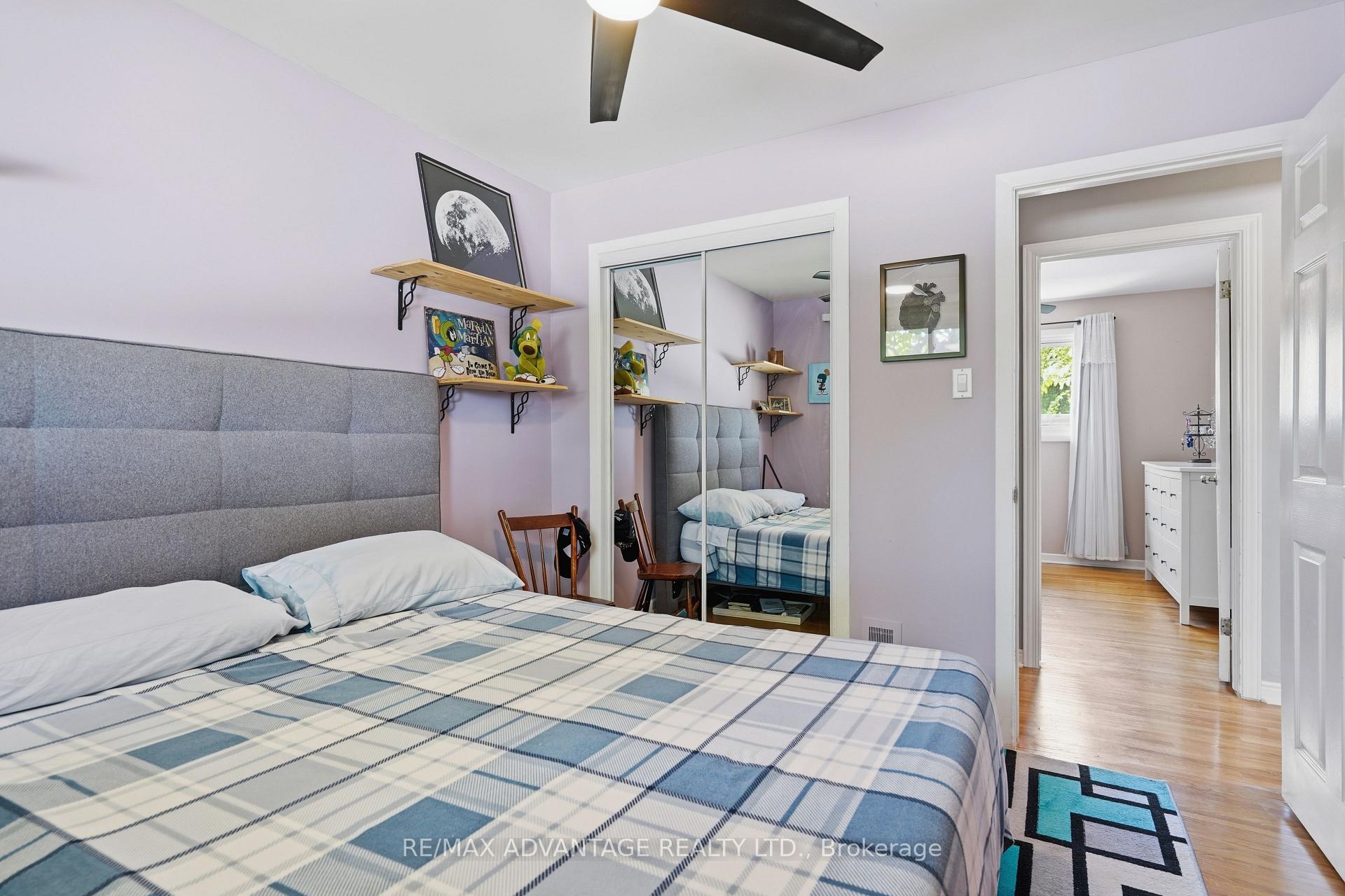 Photo 22 of 120 Champlain Crescent, London, East I — HOMEH