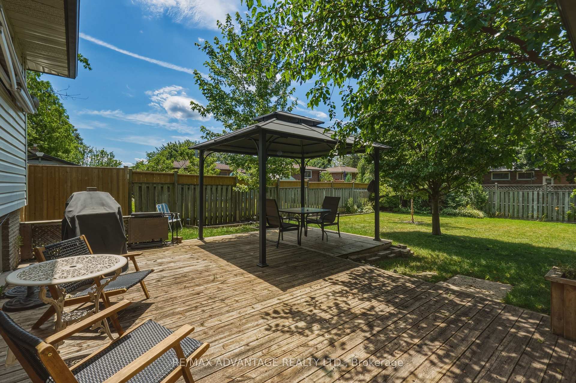 Photo 37 of 120 Champlain Crescent, London, East I — HOMEH