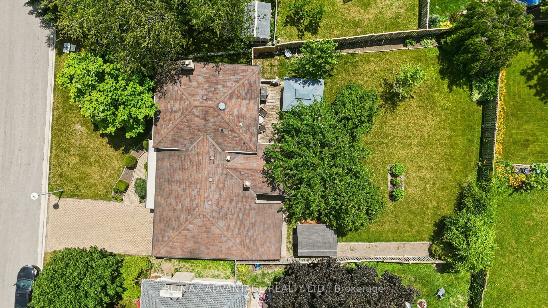 Photo 47 of 120 Champlain Crescent, London, East I — HOMEH