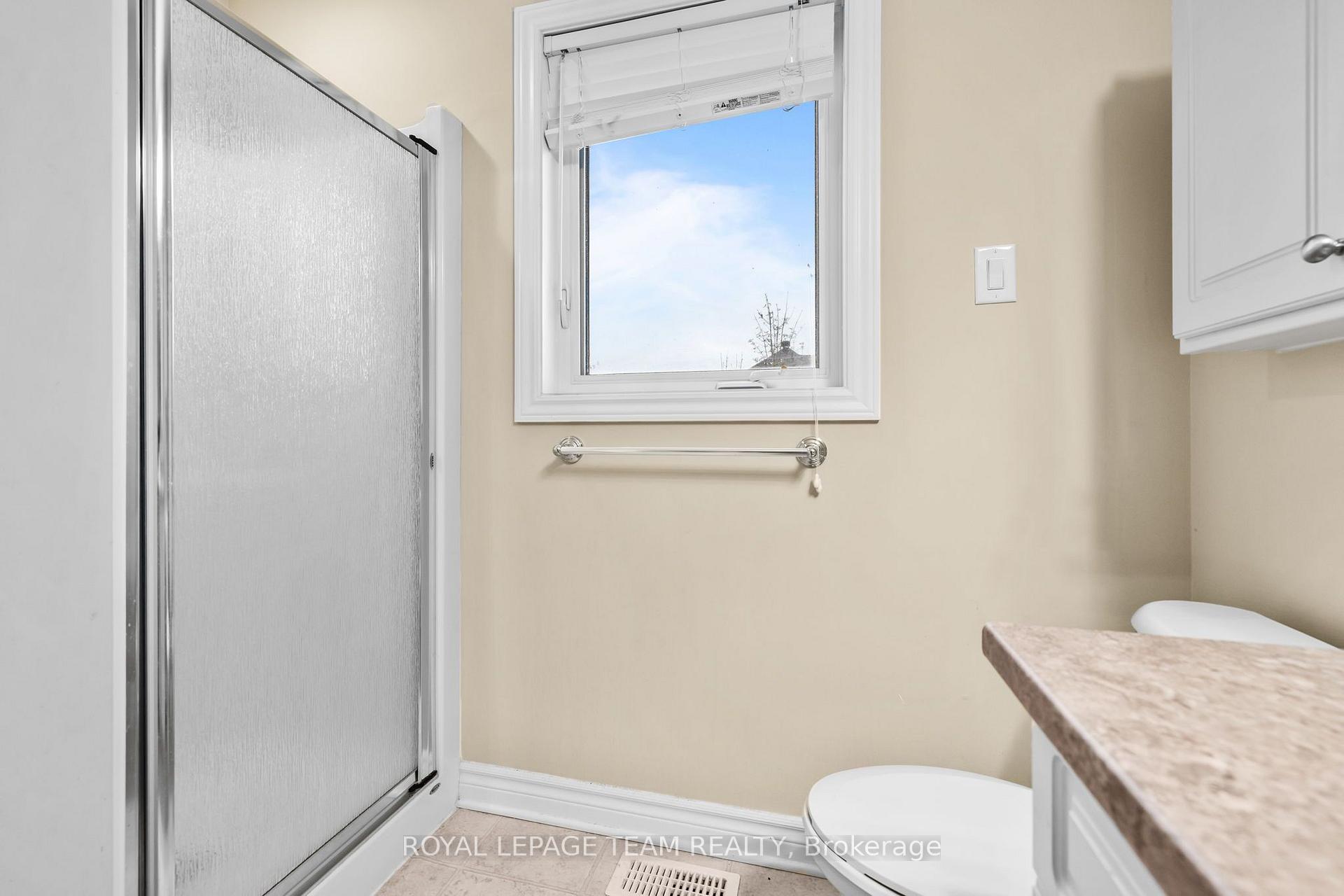 Photo 15 of 200 Gerry Lalonde Drive, Ottawa, Avalon West — HOMEH