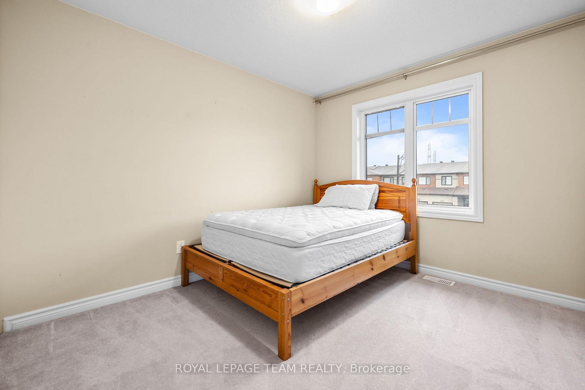 Photo 17 of 200 Gerry Lalonde Drive, Ottawa, Avalon West — HOMEH