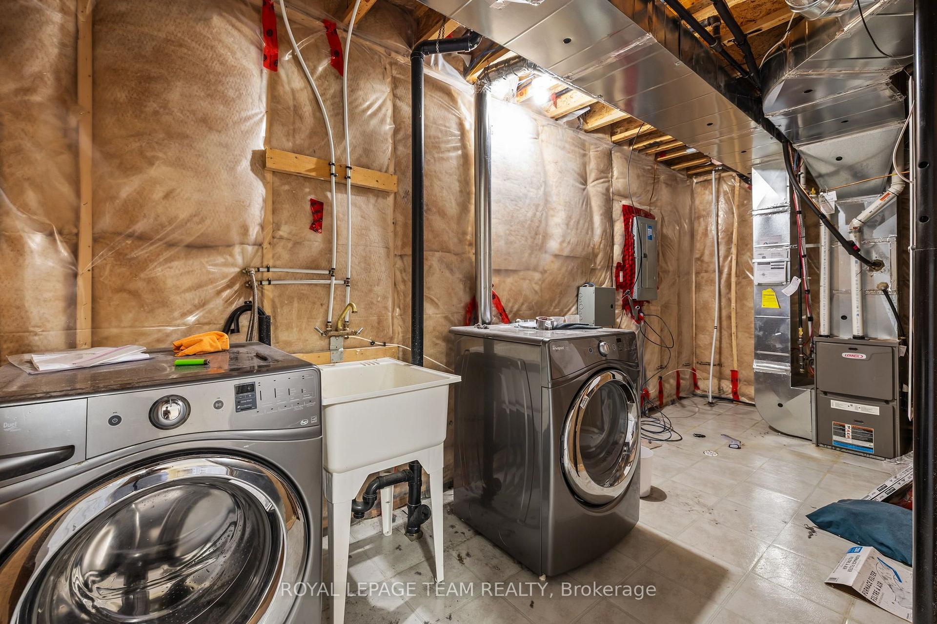 Photo 20 of 200 Gerry Lalonde Drive, Ottawa, Avalon West — HOMEH