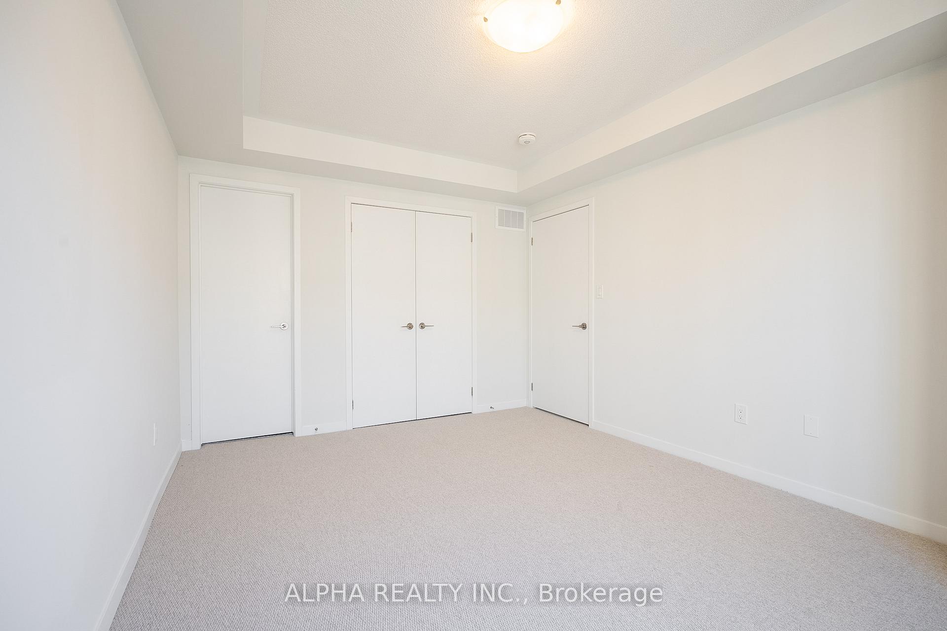 Photo 19 of Unit TH162, 151 Honey Crisp Crescent, Vaughan, Vaughan Corporate Centre — HOMEH