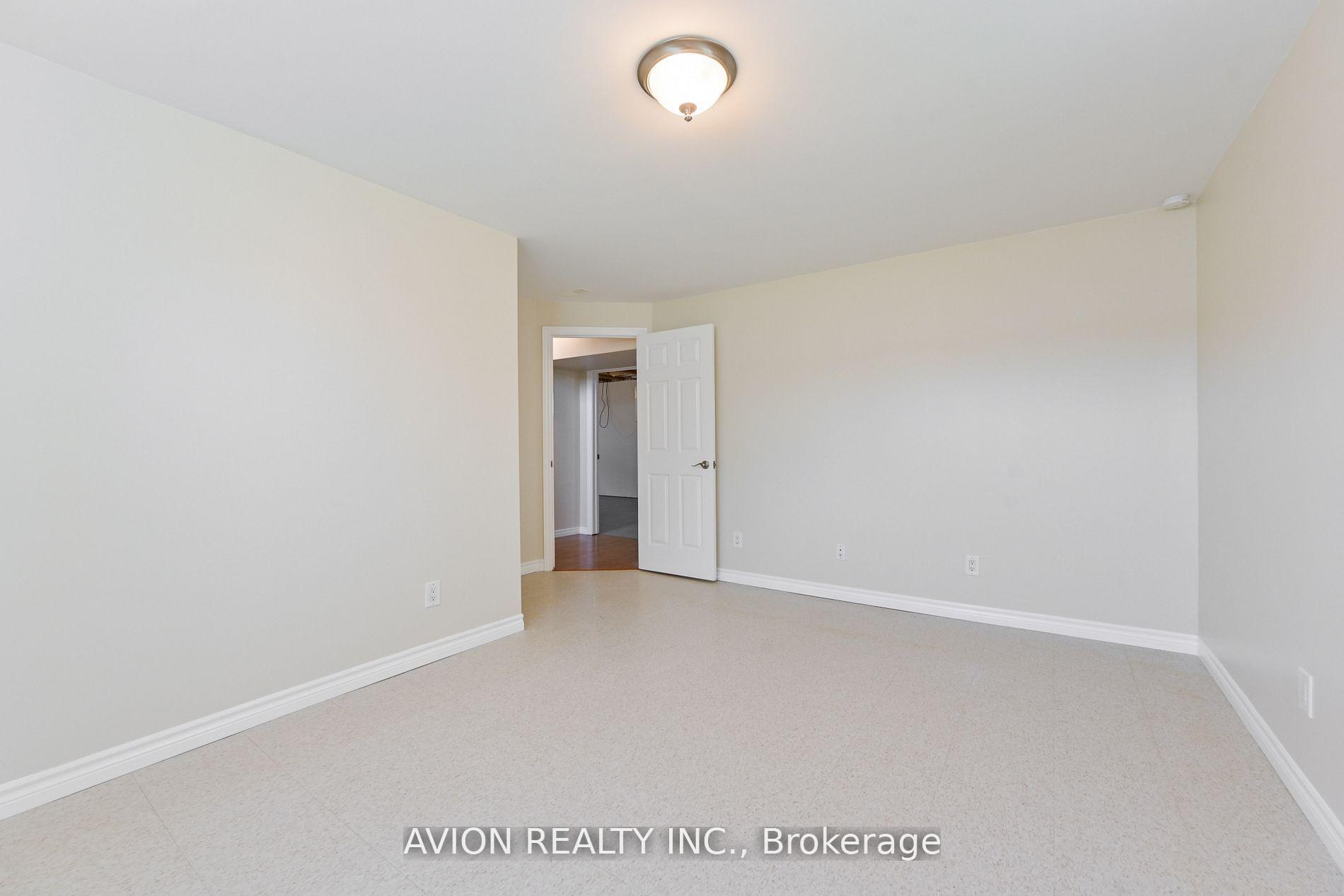 Photo 18 of 356 Tampa Drive, Georgina, Keswick South — HOMEH