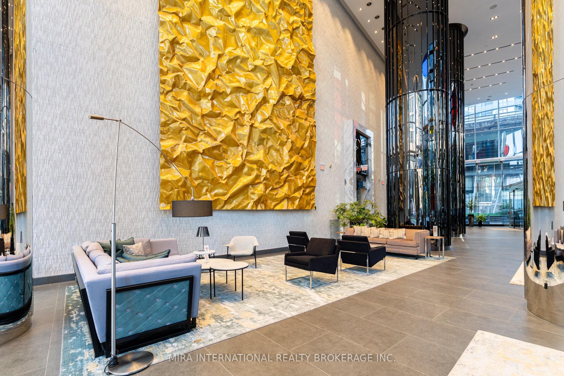 Photo 3 of Unit 3310, 10 York Street, Toronto, Waterfront Communities — HOMEH