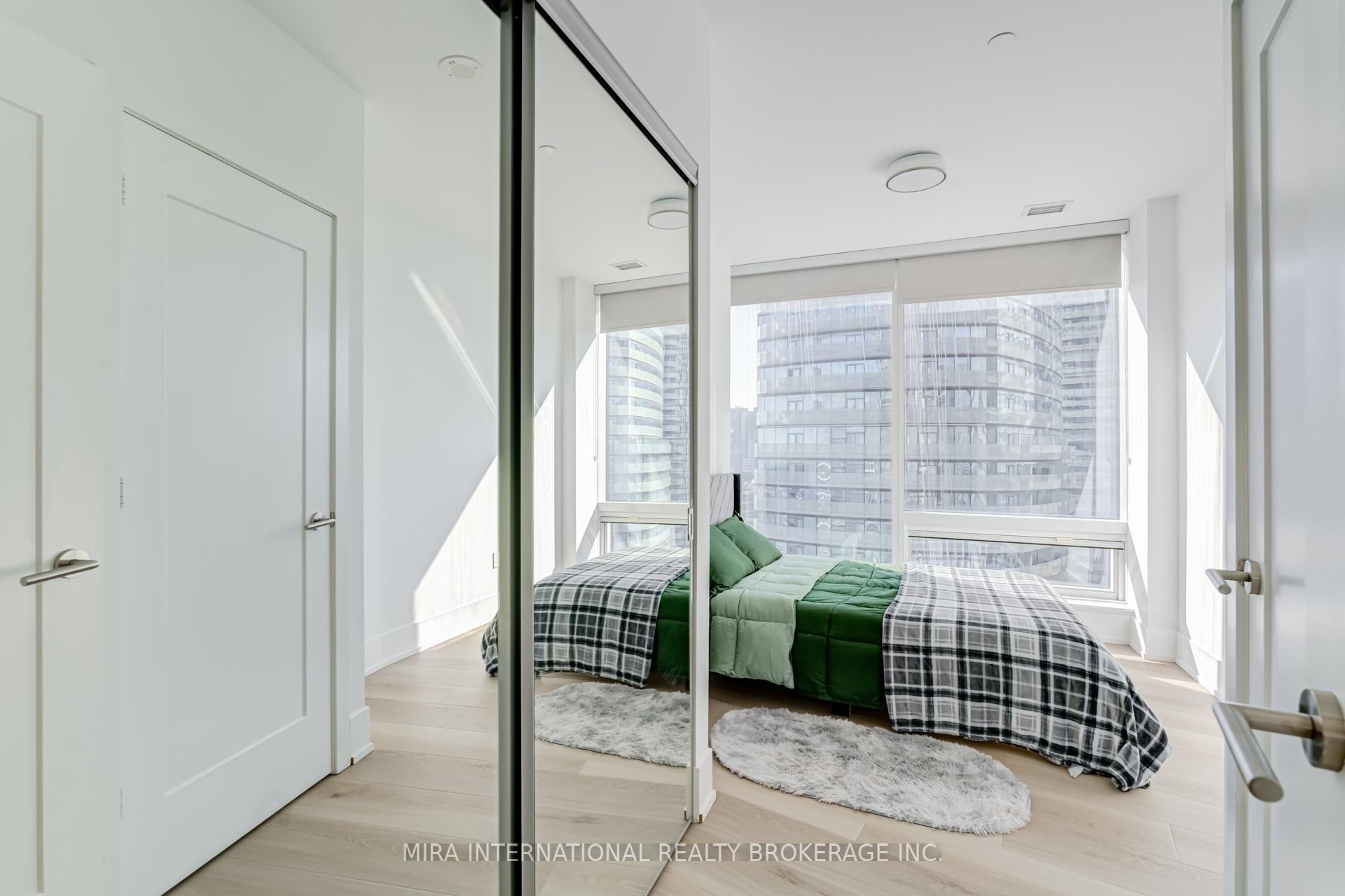 Photo 9 of Unit 3310, 10 York Street, Toronto, Waterfront Communities — HOMEH