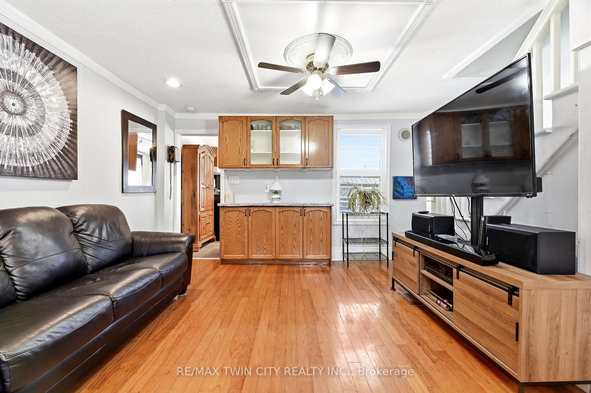Photo 9 of 23 Britannia Avenue, Hamilton, Crown Point — HOMEH