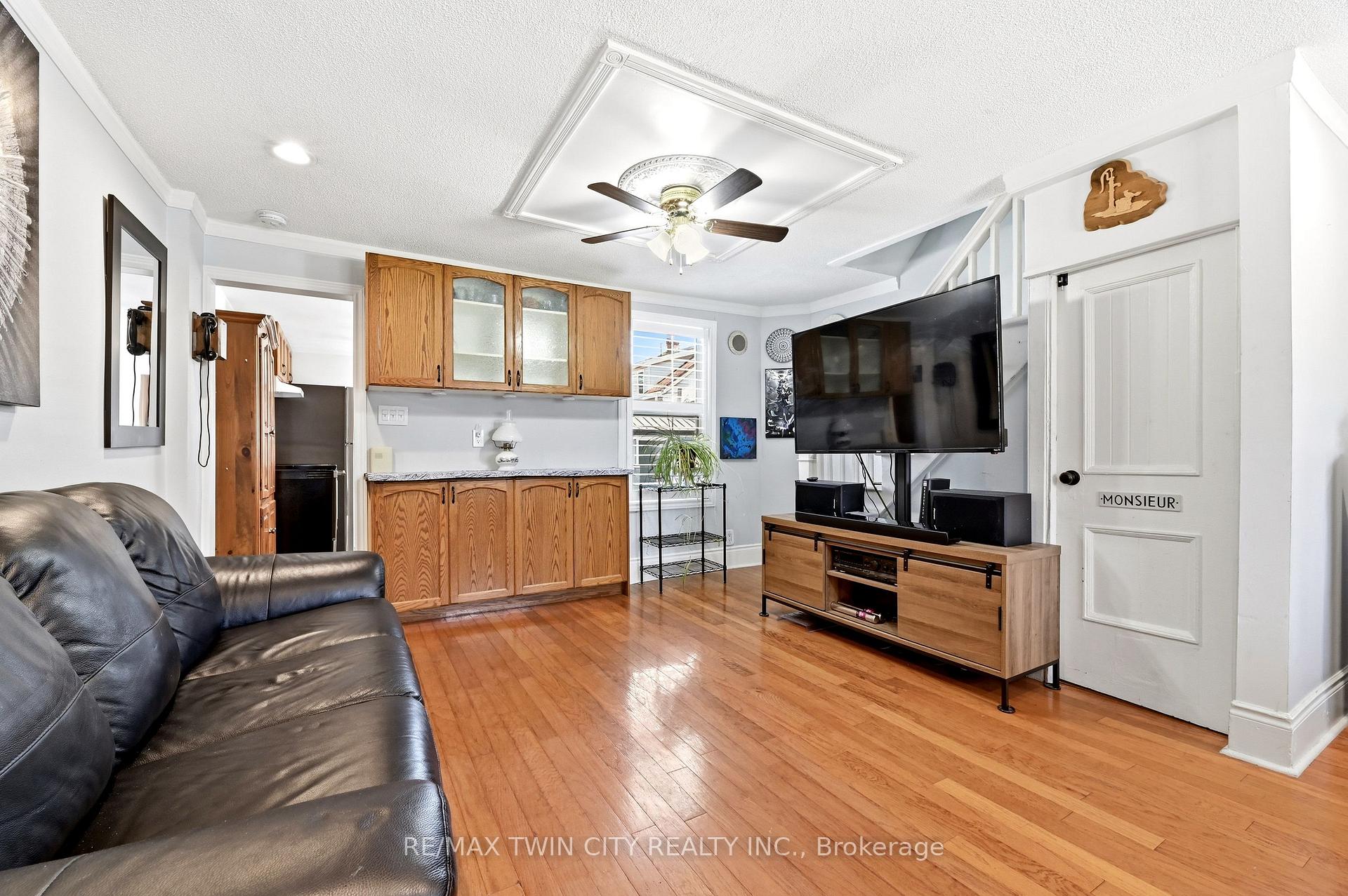Photo 10 of 23 Britannia Avenue, Hamilton, Crown Point — HOMEH