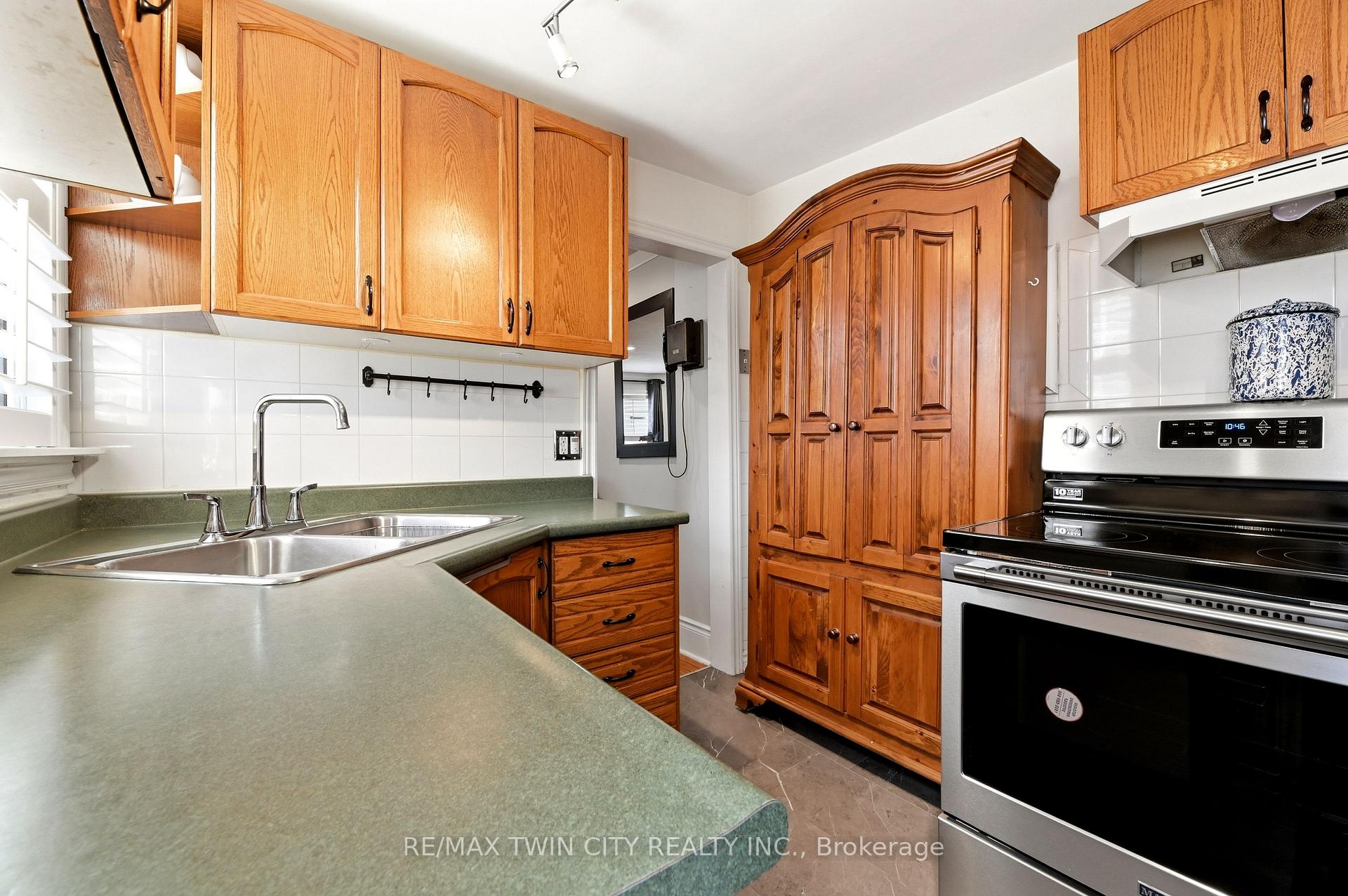 Photo 15 of 23 Britannia Avenue, Hamilton, Crown Point — HOMEH