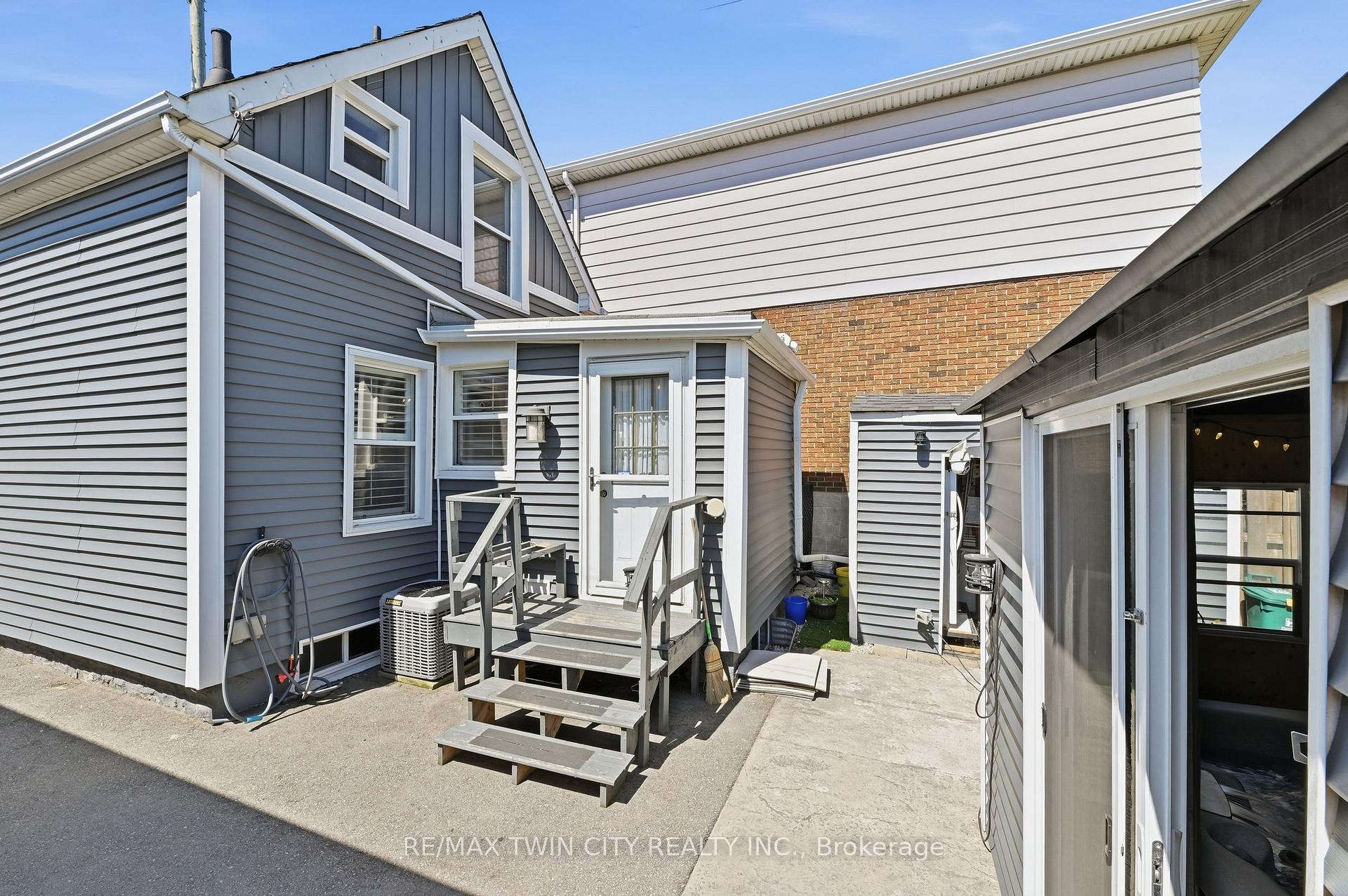 Photo 25 of 23 Britannia Avenue, Hamilton, Crown Point — HOMEH