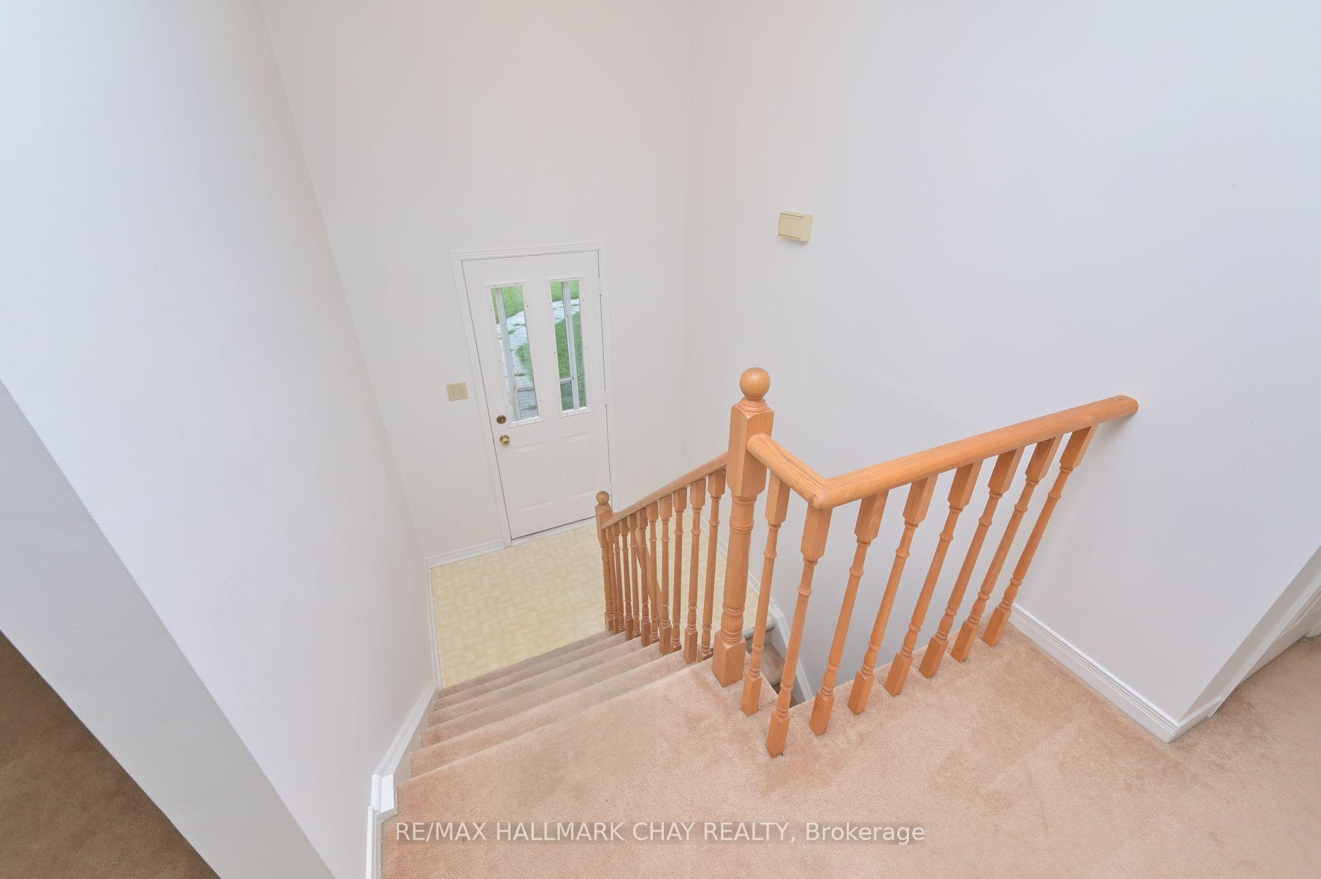 Photo 5 of 3 John James Drive, Essa, Angus — HOMEH
