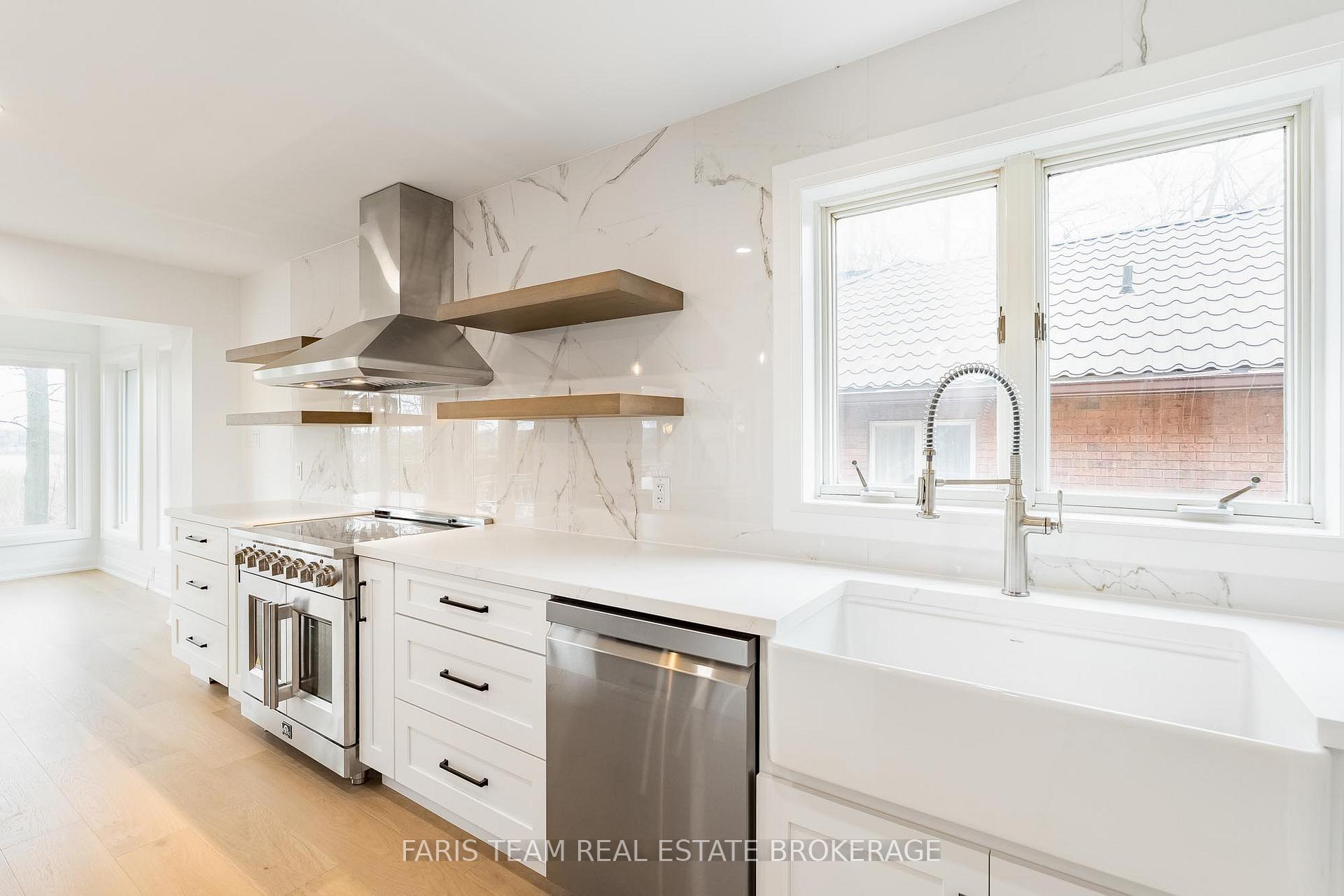 Photo 7 of 58 Woodcrest Road, Barrie, Allandale Heights — HOMEH