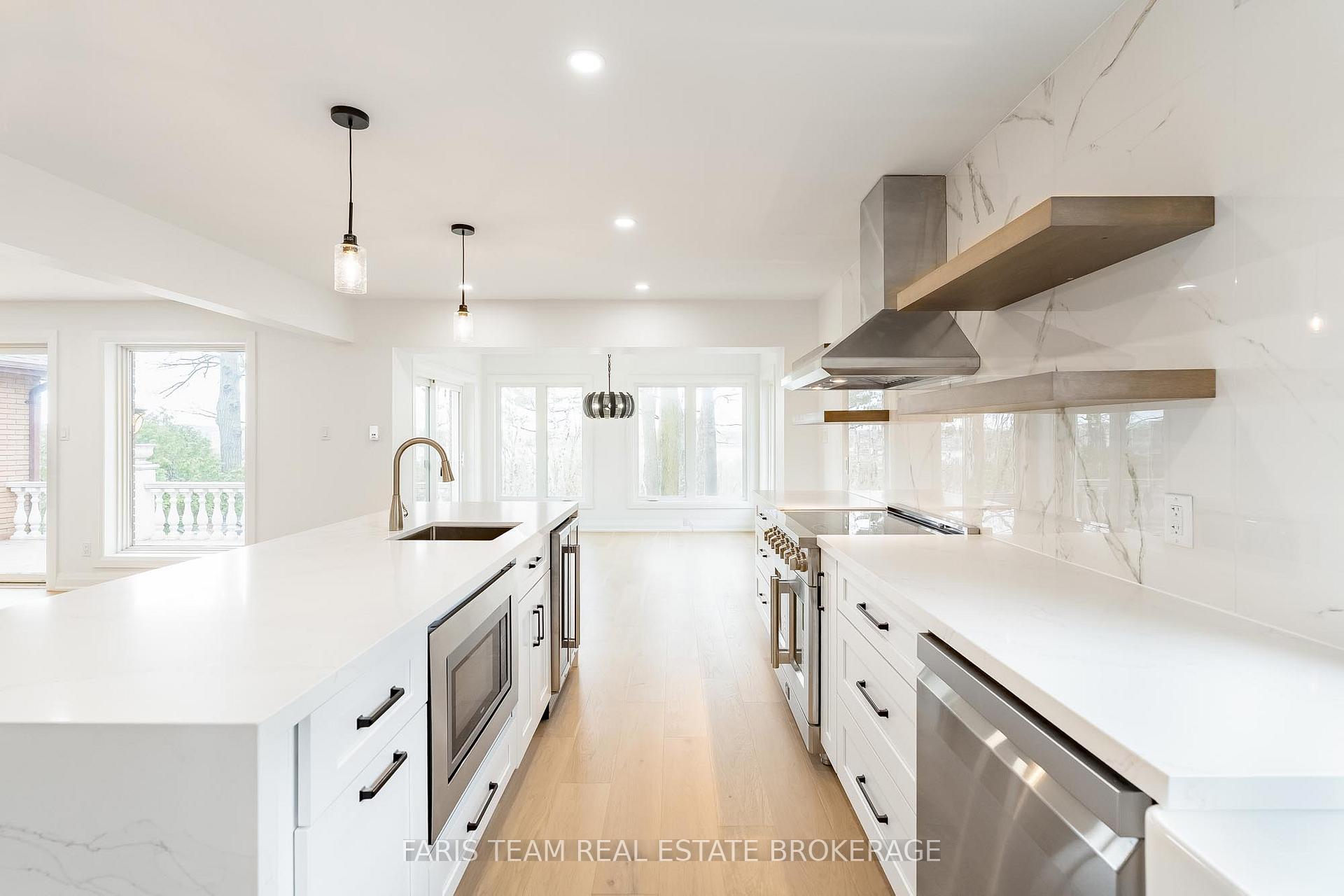 Photo 8 of 58 Woodcrest Road, Barrie, Allandale Heights — HOMEH
