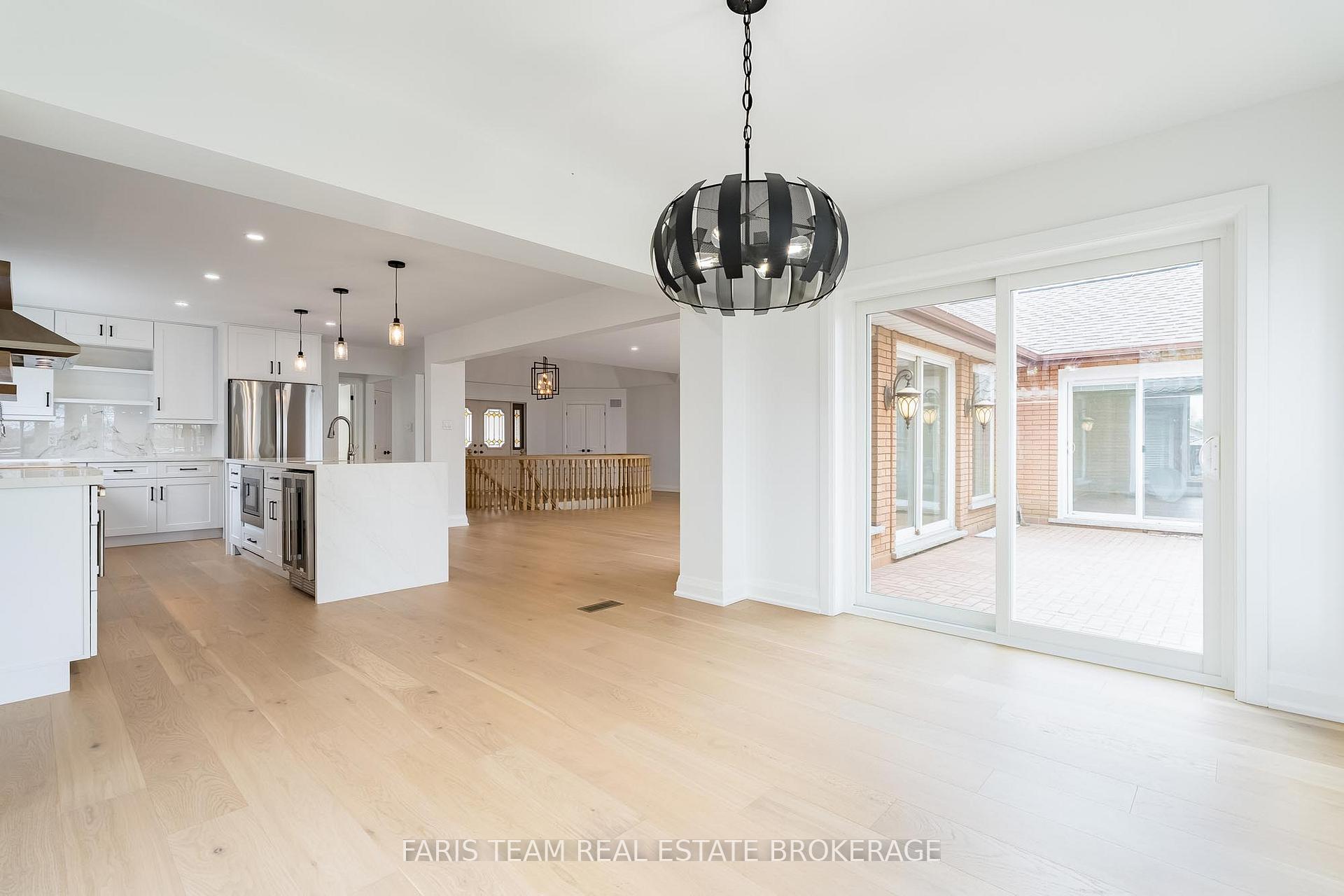 Photo 13 of 58 Woodcrest Road, Barrie, Allandale Heights — HOMEH
