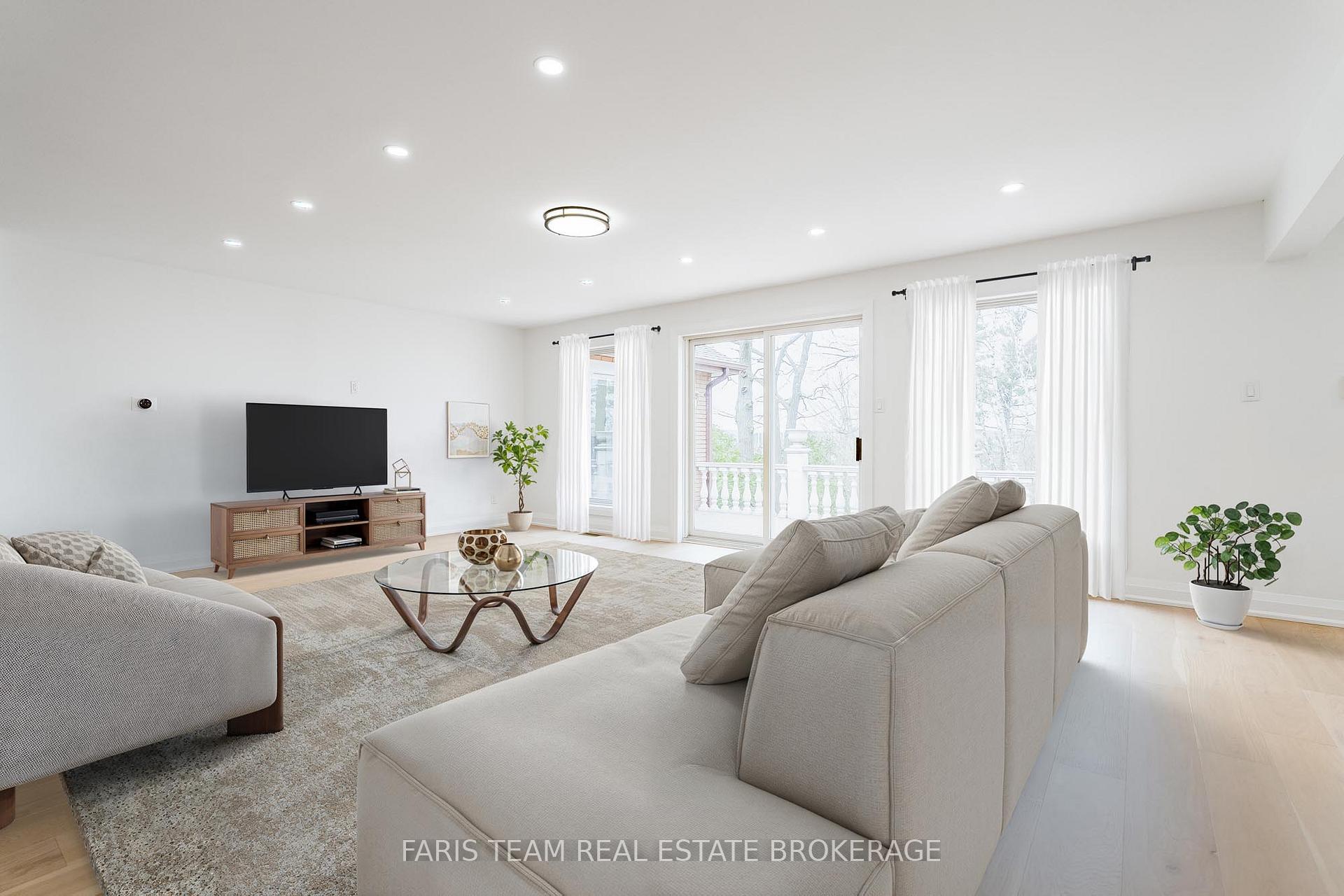 Photo 14 of 58 Woodcrest Road, Barrie, Allandale Heights — HOMEH
