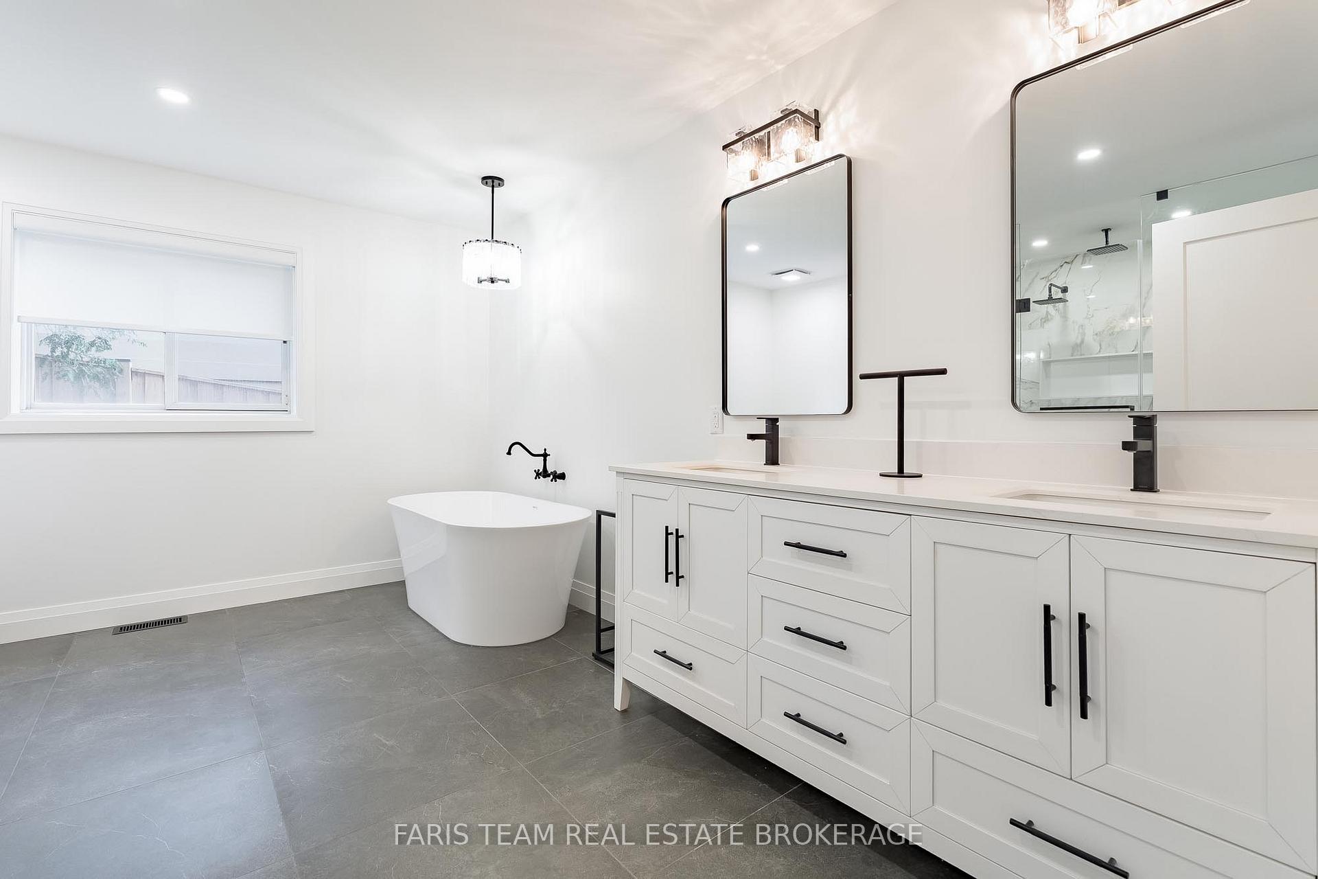 Photo 35 of 58 Woodcrest Road, Barrie, Allandale Heights — HOMEH