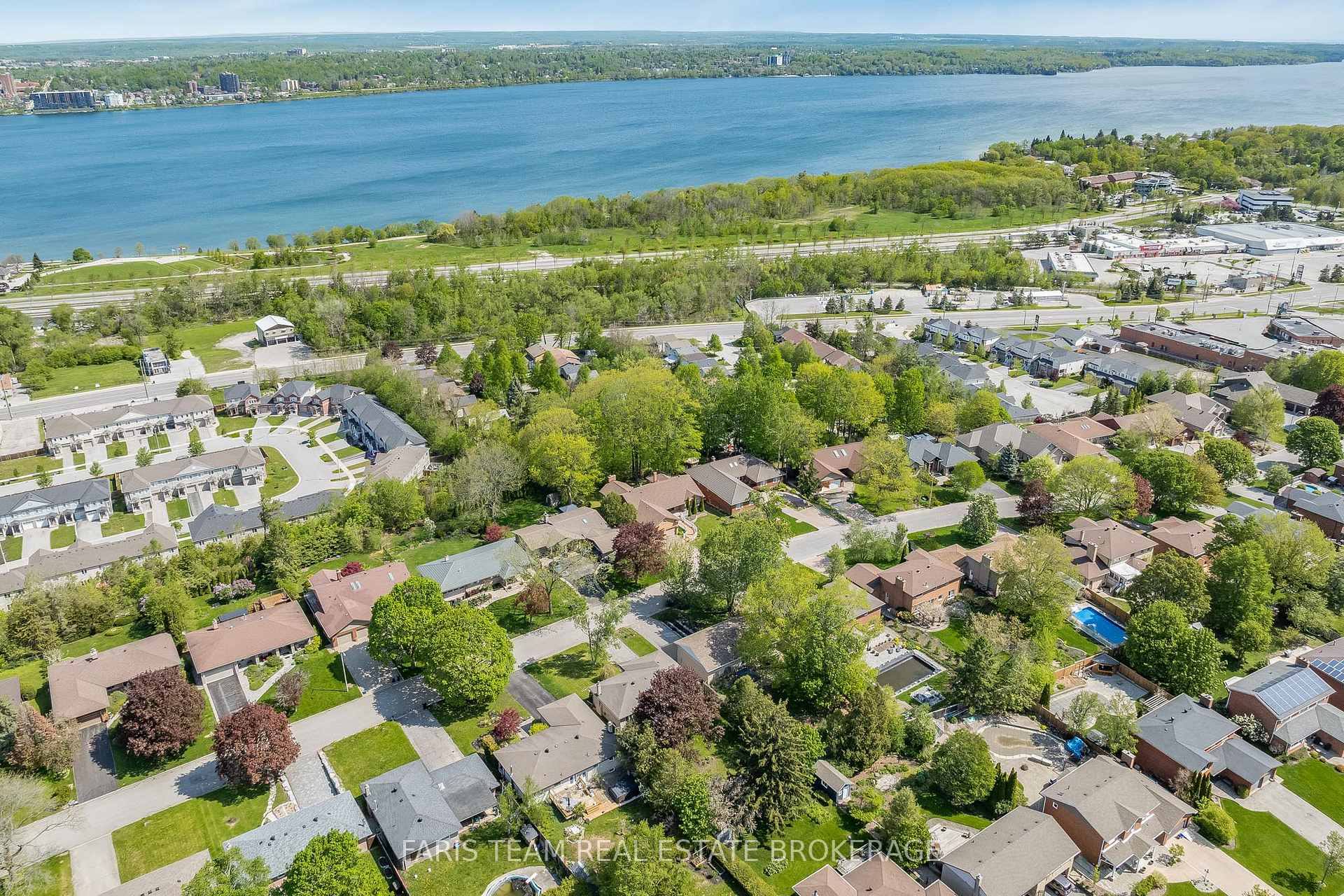 Photo 48 of 58 Woodcrest Road, Barrie, Allandale Heights — HOMEH