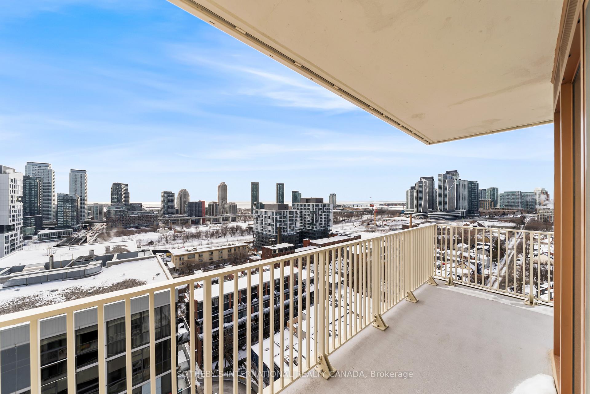 Photo 24 of Unit 1417, 88 Bathurst Street, Toronto, Niagara — HOMEH