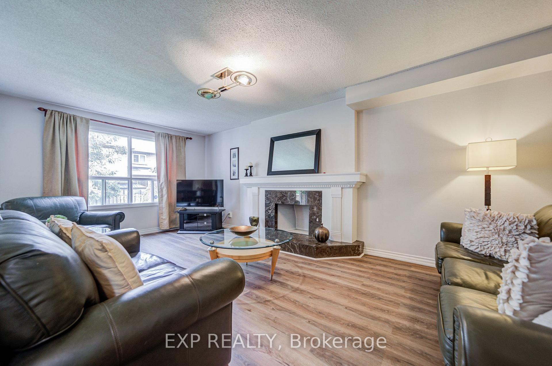 Photo 7 of 46 Eden Avenue, Markham, Milliken Mills East — HOMEH