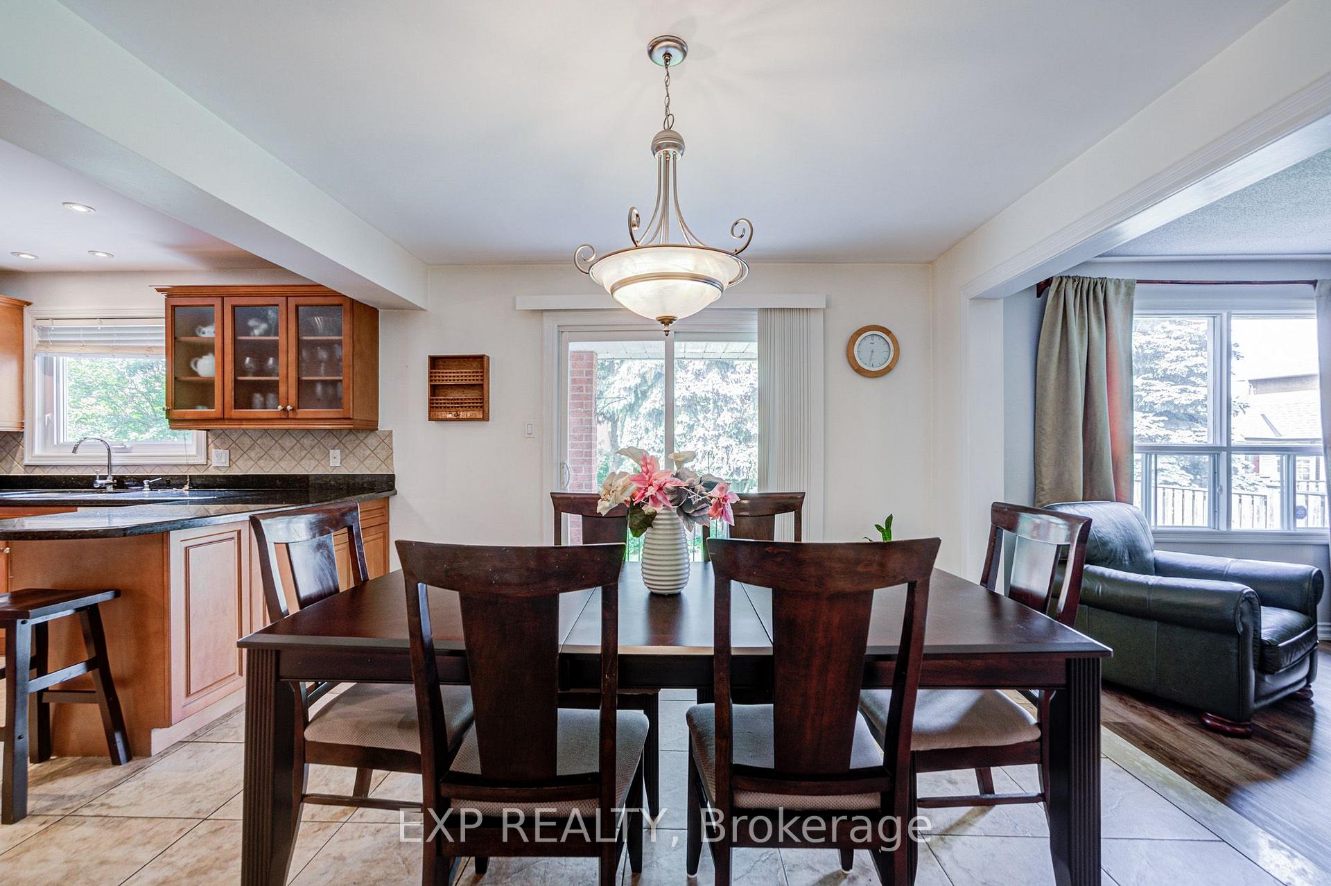 Photo 9 of 46 Eden Avenue, Markham, Milliken Mills East — HOMEH