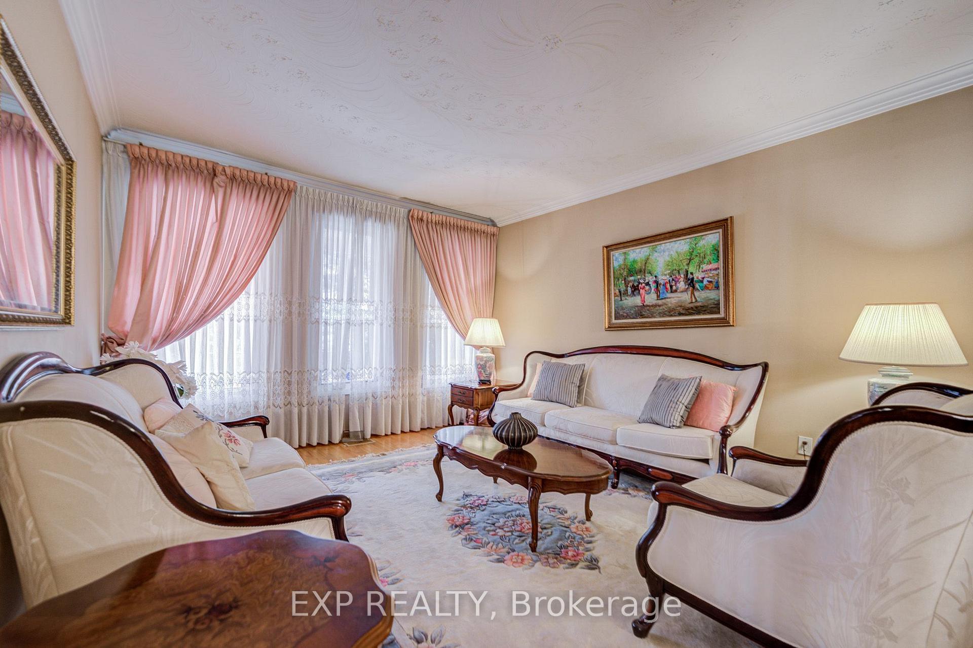 Photo 16 of 46 Eden Avenue, Markham, Milliken Mills East — HOMEH