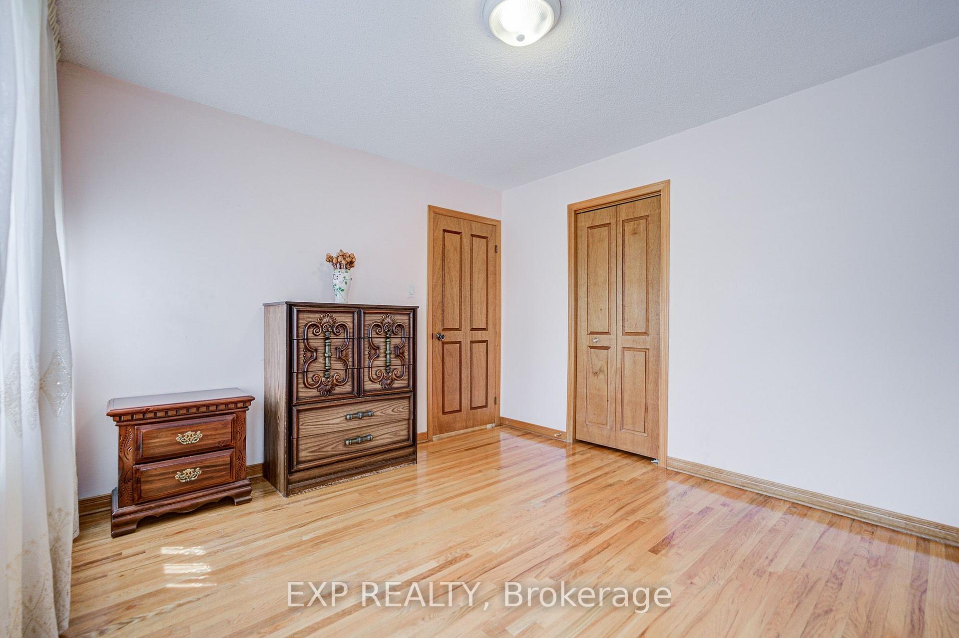 Photo 20 of 46 Eden Avenue, Markham, Milliken Mills East — HOMEH