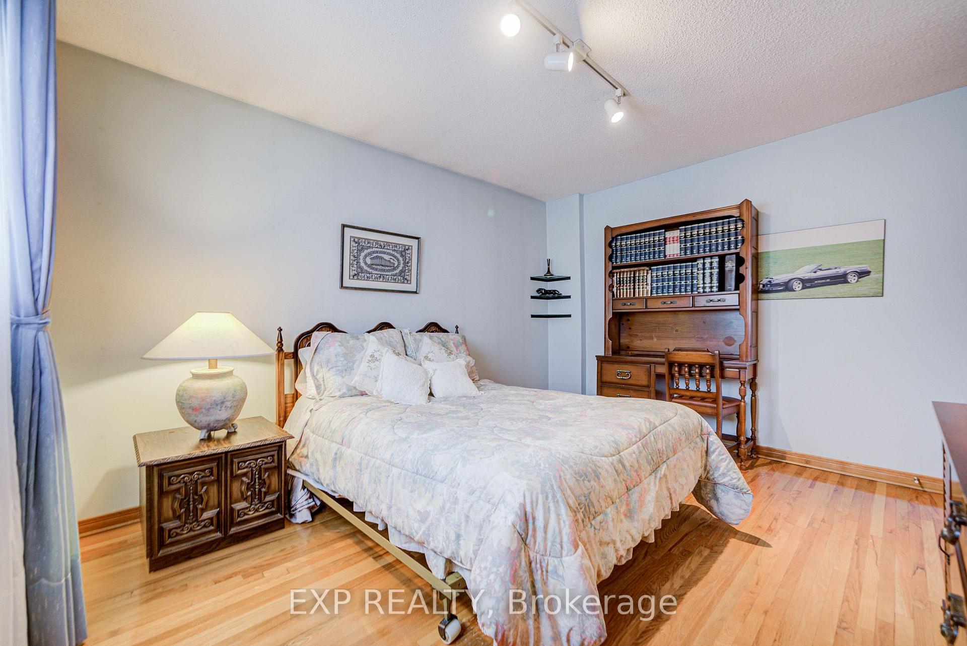 Photo 21 of 46 Eden Avenue, Markham, Milliken Mills East — HOMEH