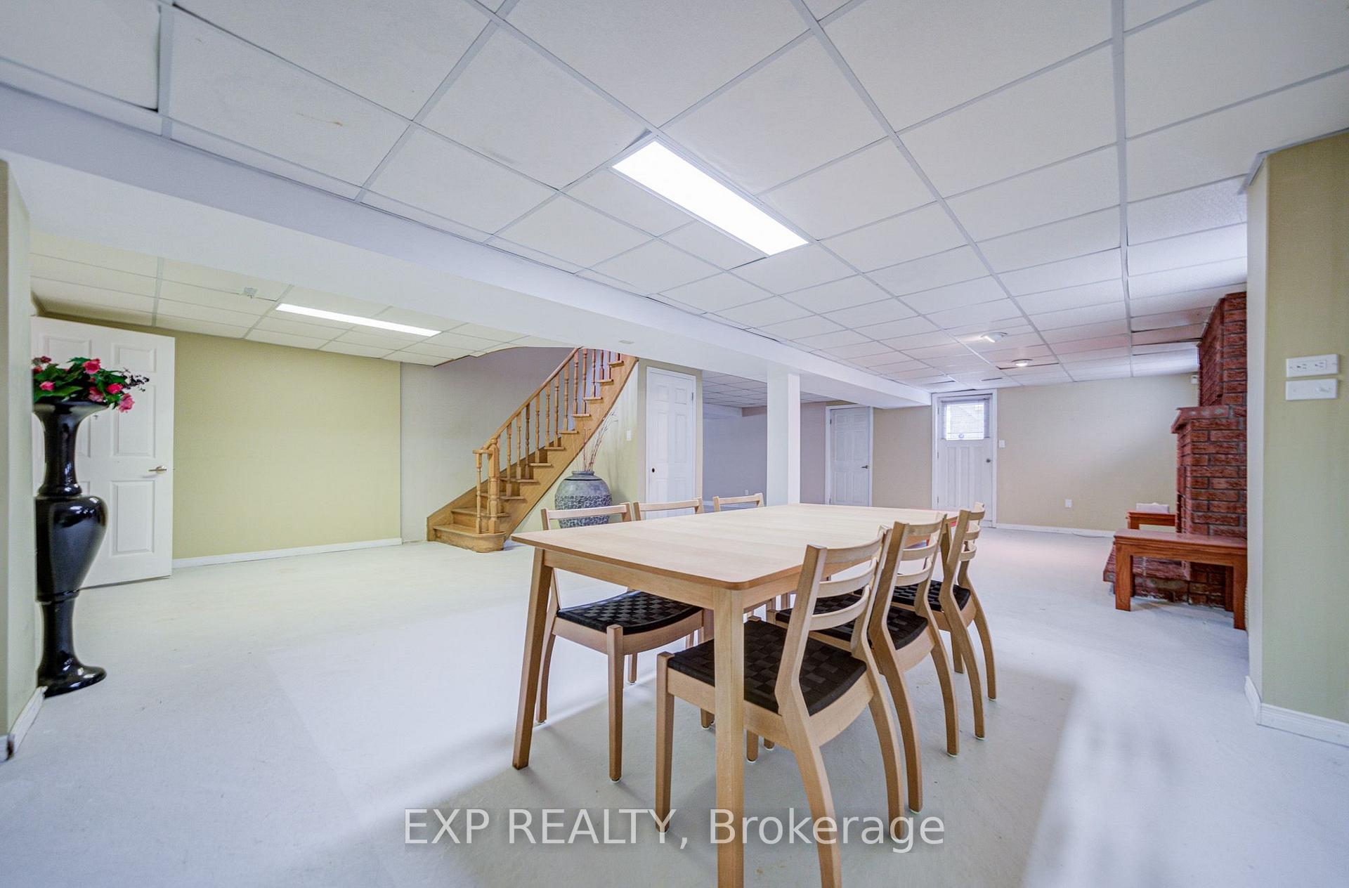 Photo 27 of 46 Eden Avenue, Markham, Milliken Mills East — HOMEH