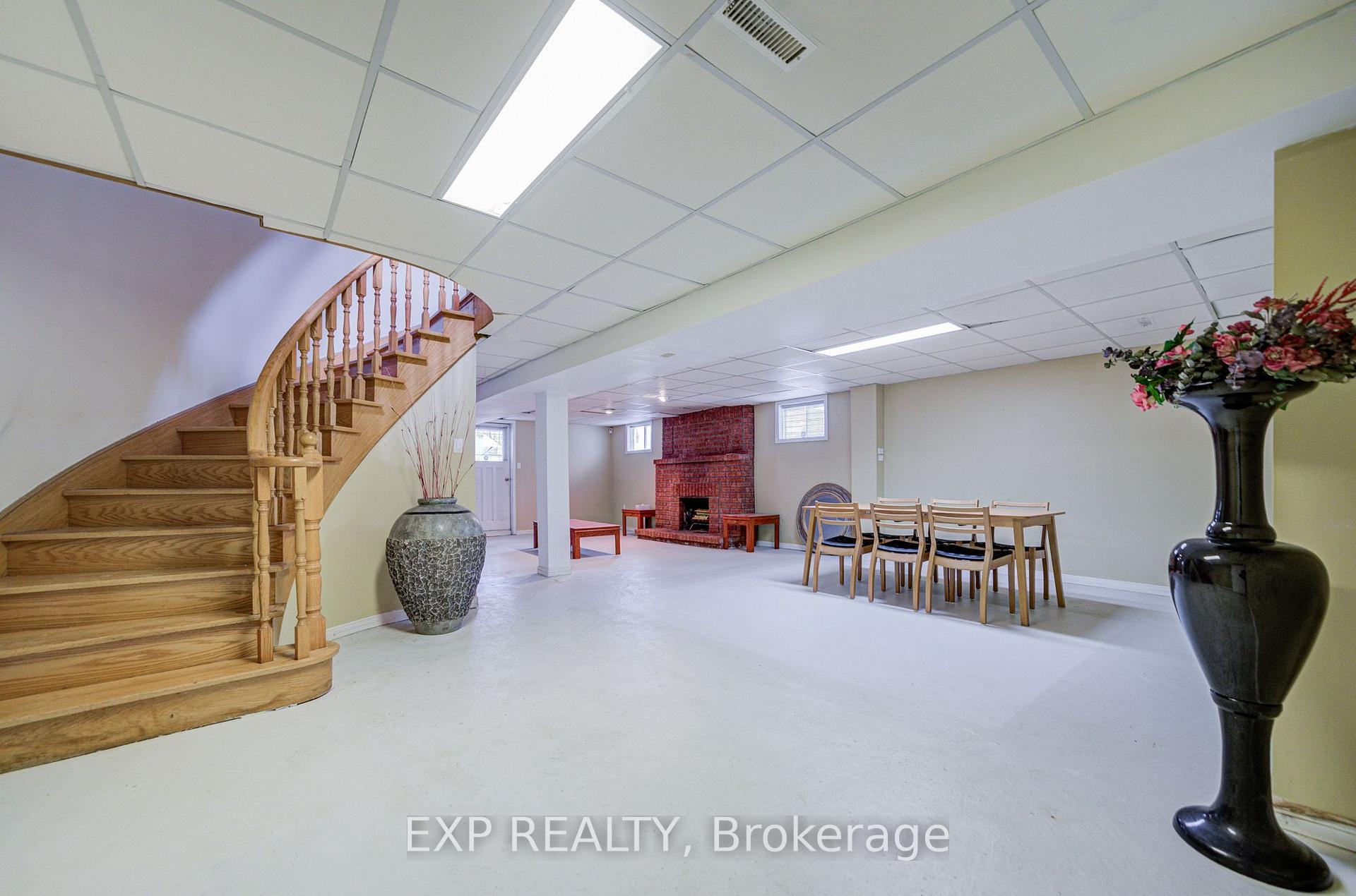 Photo 28 of 46 Eden Avenue, Markham, Milliken Mills East — HOMEH