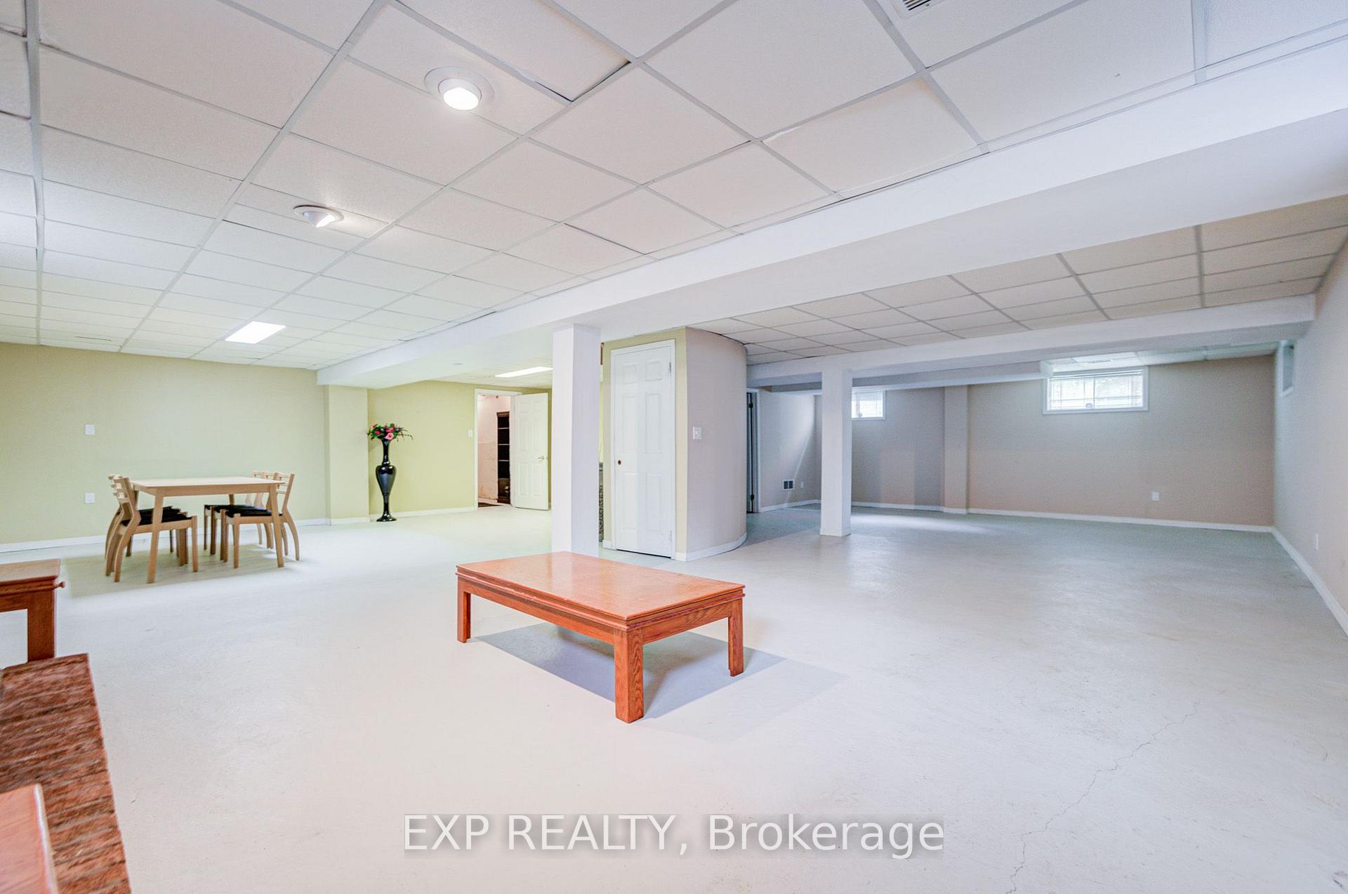 Photo 31 of 46 Eden Avenue, Markham, Milliken Mills East — HOMEH