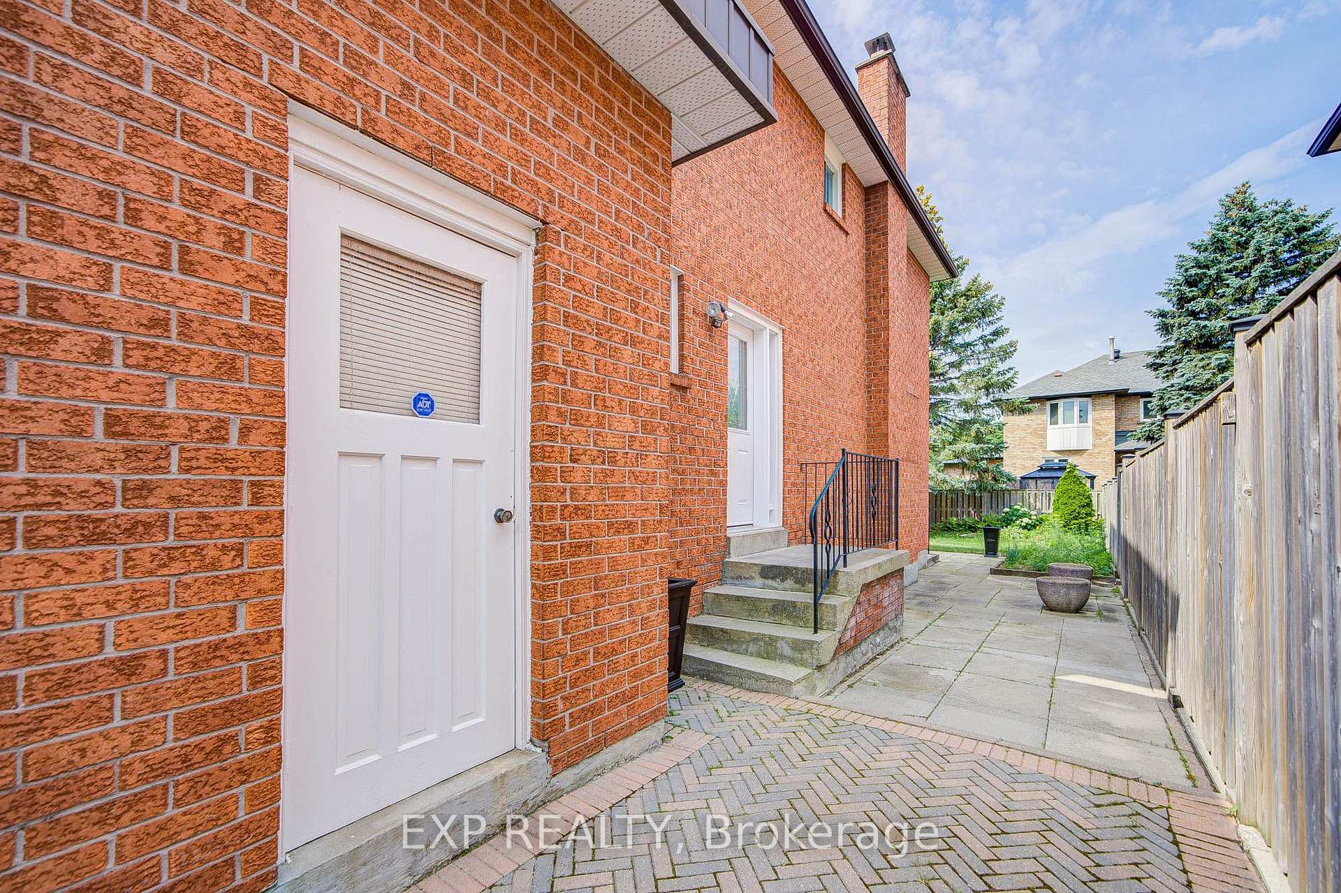 Photo 33 of 46 Eden Avenue, Markham, Milliken Mills East — HOMEH