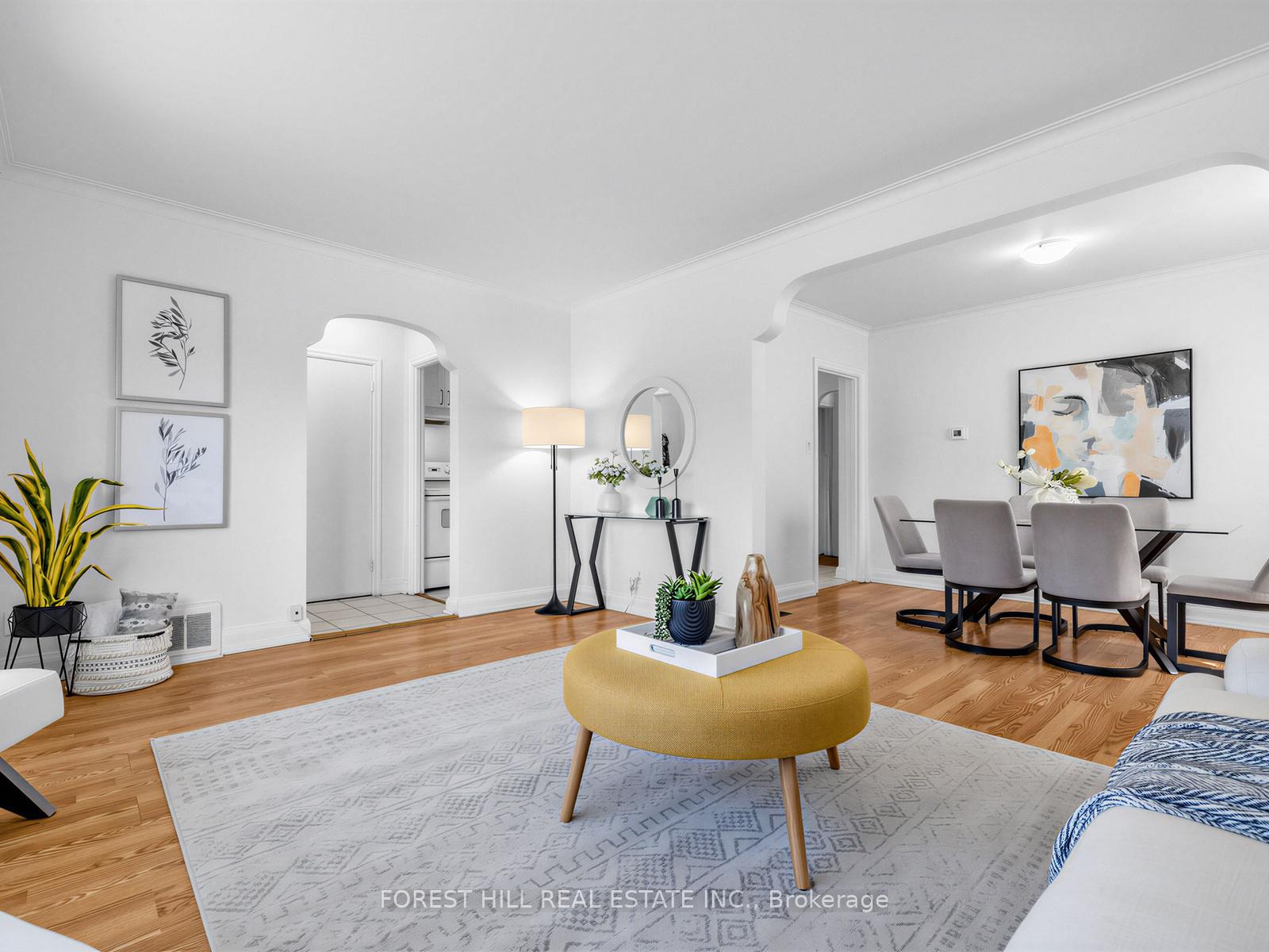 Photo 10 of 101 Whitley Avenue, North York, Downsview-Roding-CFB — HOMEH
