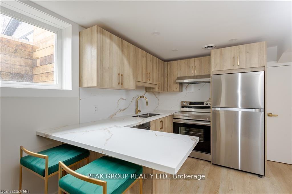 Photo 1 of Unit Lower, 43A Grandview Drive, St. Catharines, Port Weller — HOMEH