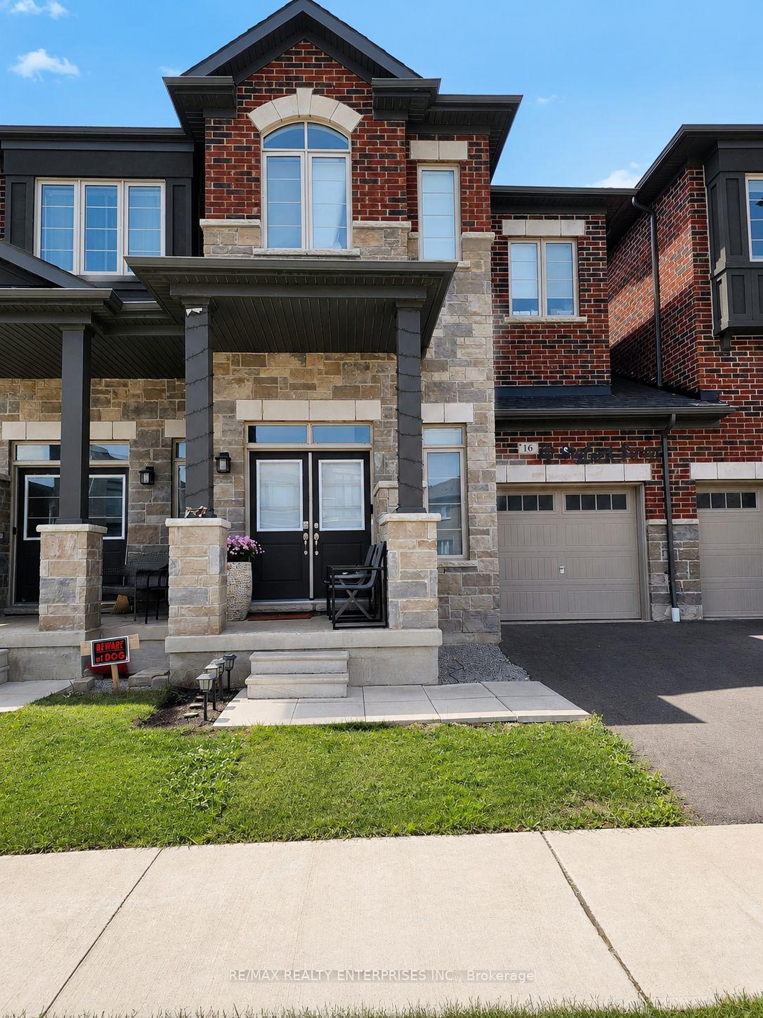 Photo 1 of 16 Sigford Street N, Whitby, Rural Whitby — HOMEH