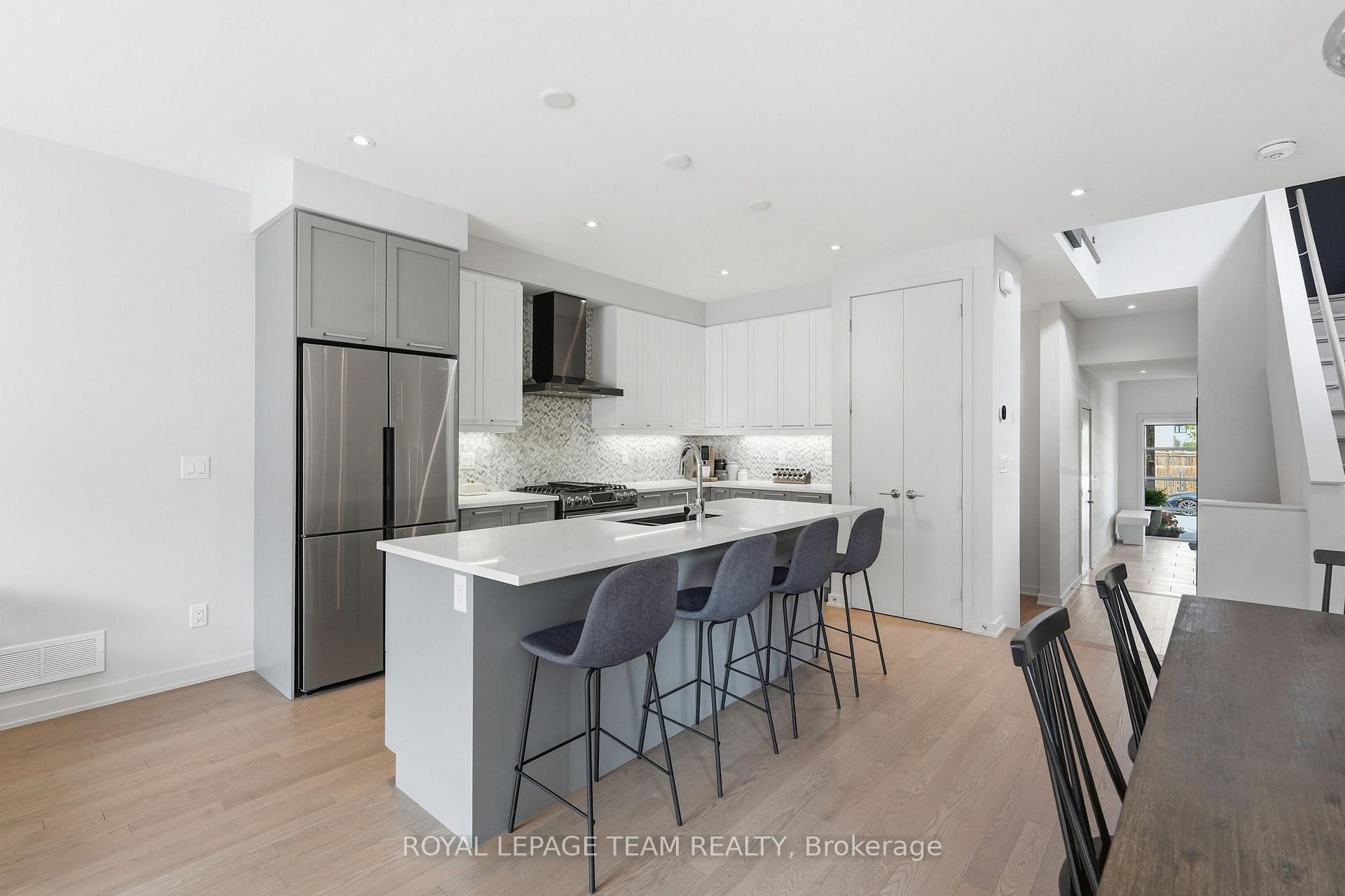 Photo 28 of 862 Quartet Avenue, Ottawa, Riverside South/Gloucester Glen — HOMEH